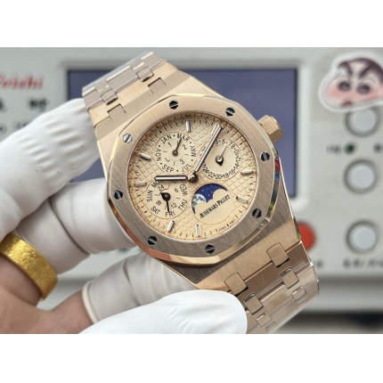 Audemars Piguet AAA+ Watches in 220334