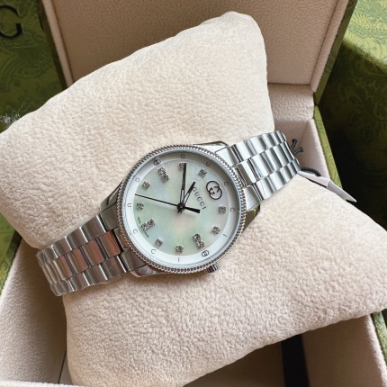 Gucci AAA Quality Watches in 220385