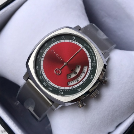Gucci AAA Quality Watches in 220392