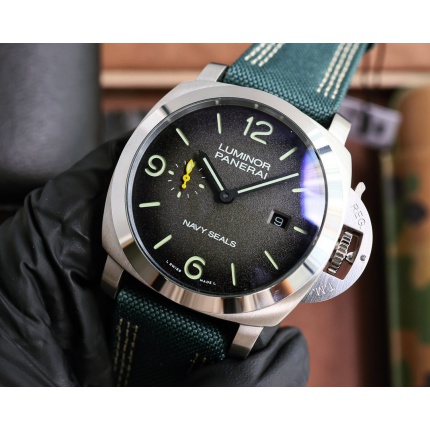 Panerai  AAA Quality Watches in 220476