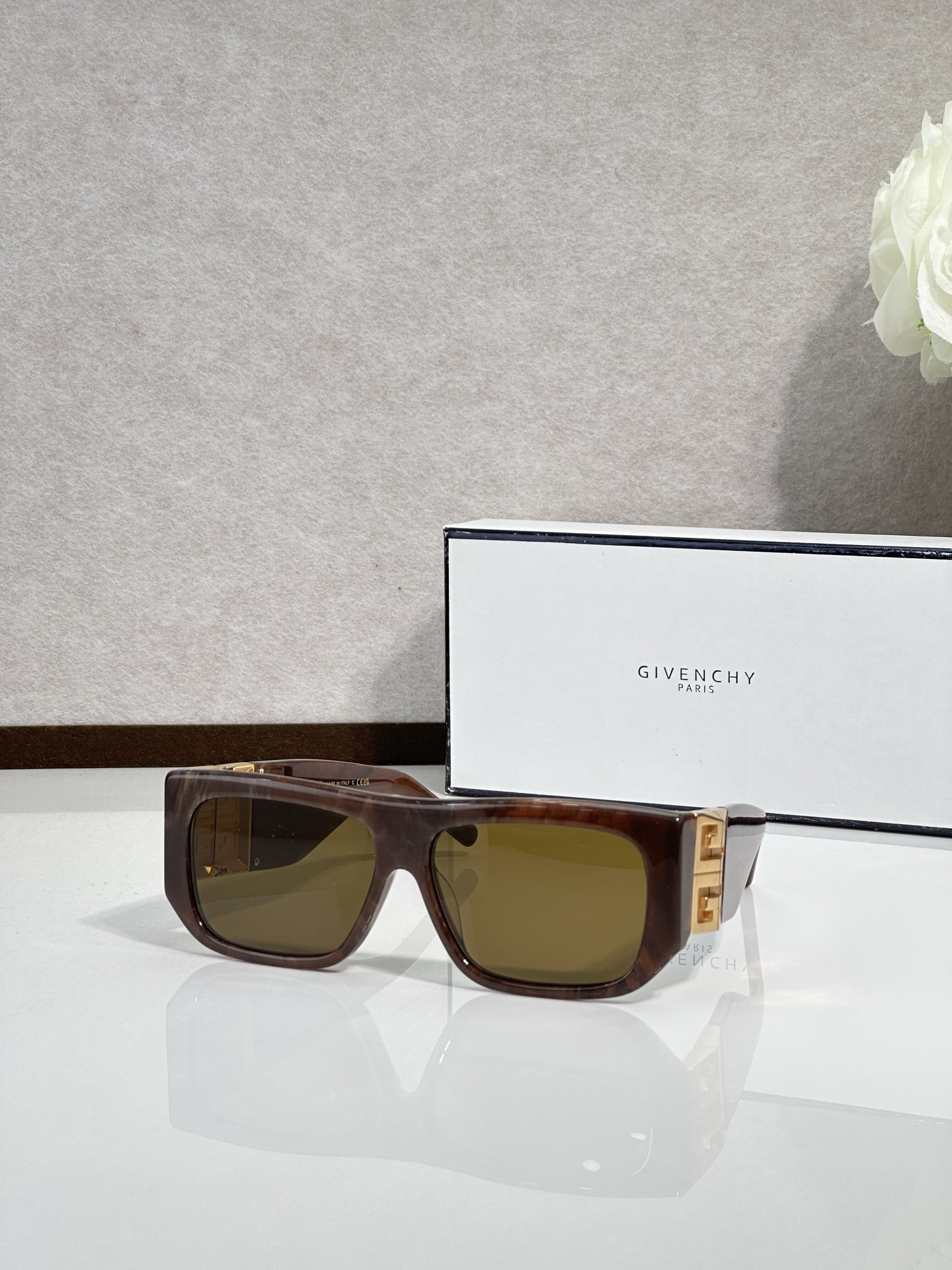 Cheap Givenchy AAA Quality  Bags in 215143, $50 USD- [IB215143] - Replica Givenchy AAA Quality Glasses