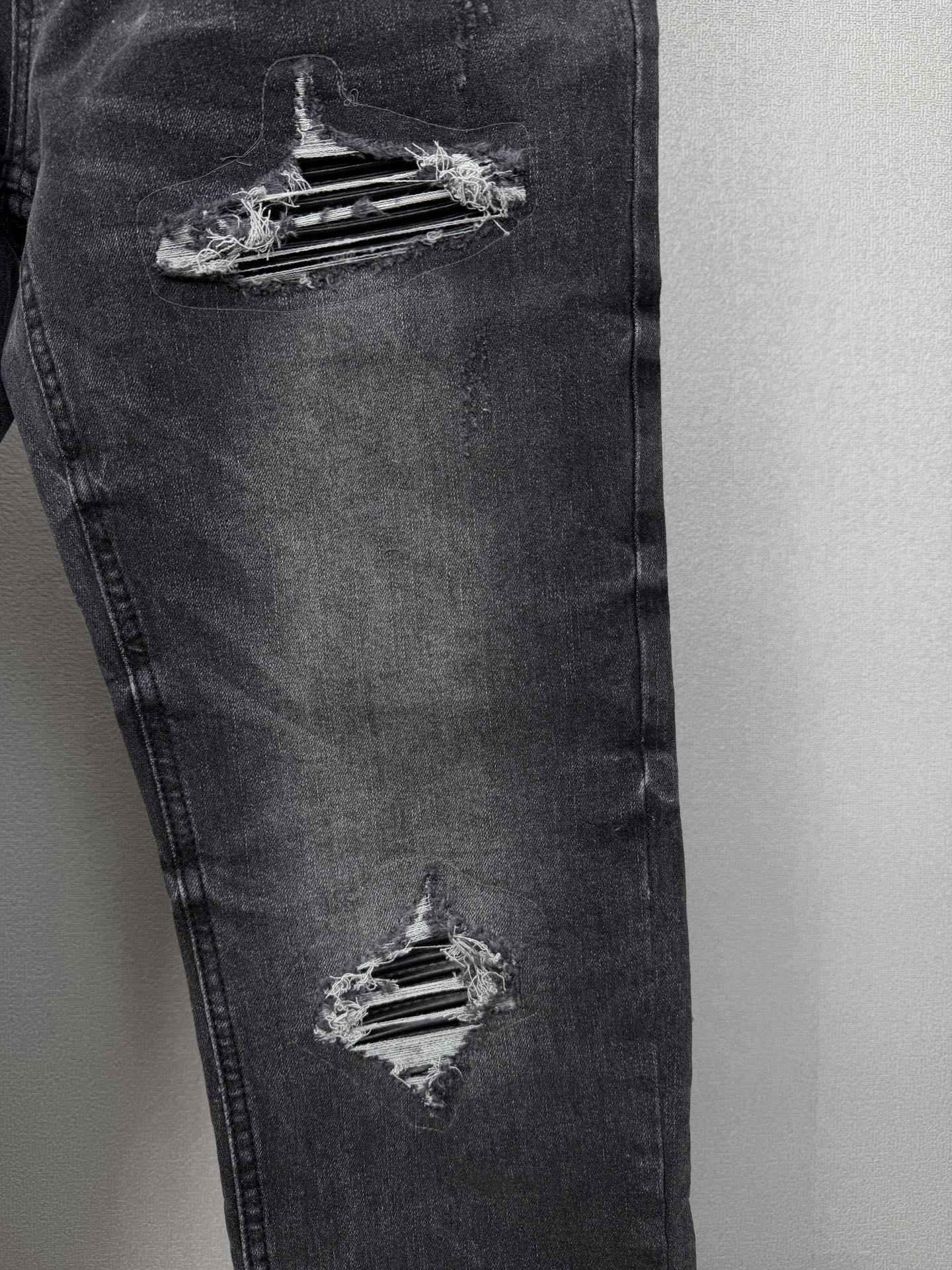 Cheap Amiri Denim Jeans in 215187, $60 USD- [IB215187] - Replica Amiri Denim Jeans
