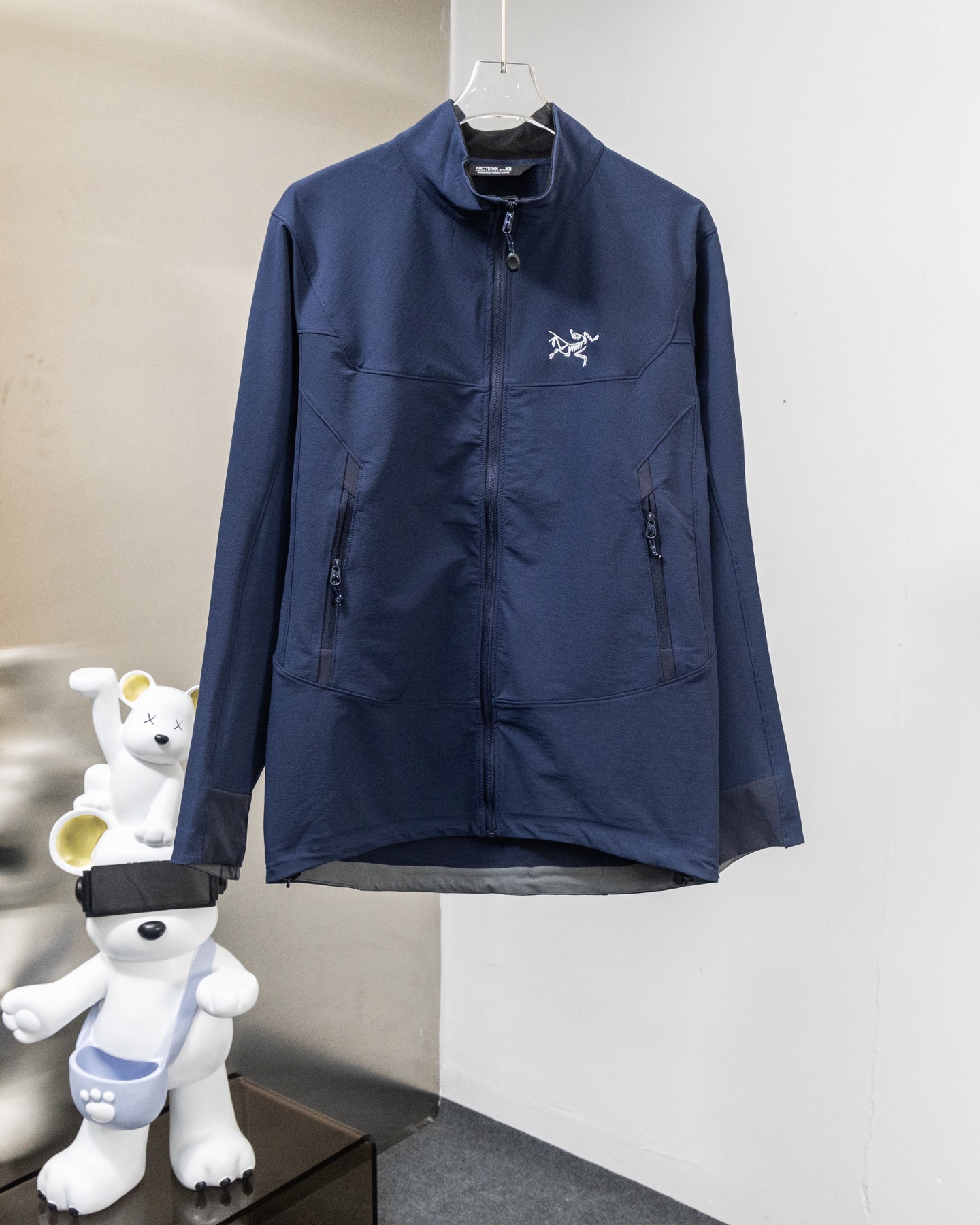 Cheap ARC TERYX Jackets for Men in 215309, $105 USD- [IB215309] - Replica ARC TERYX Jackets for Men