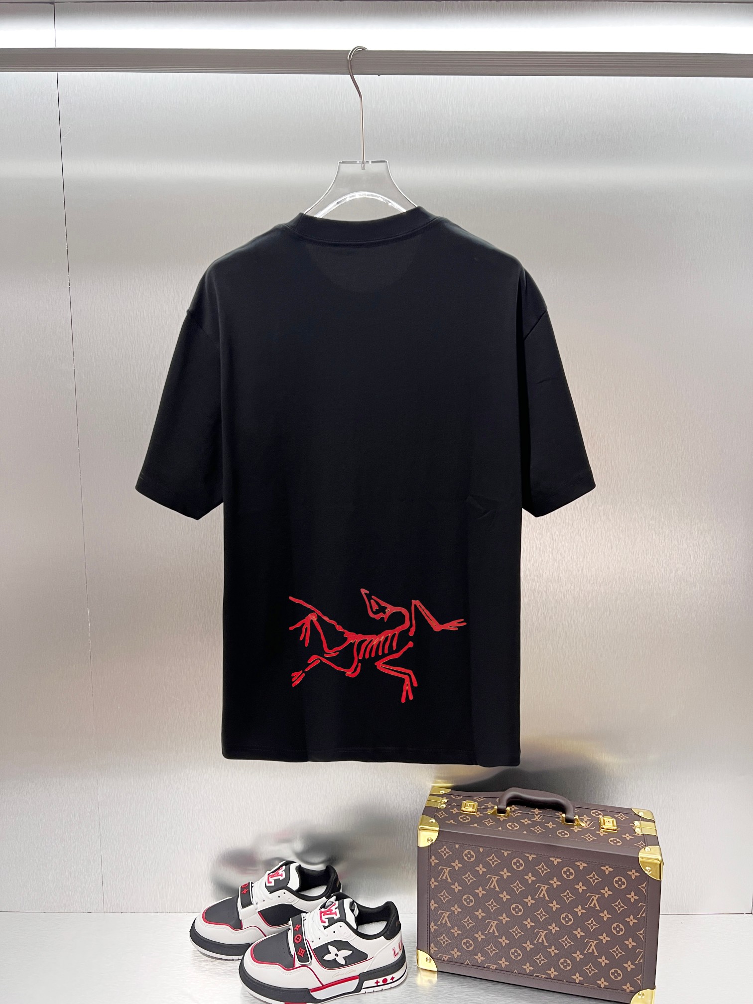Cheap ARC TERYX T-shirts for Men in 215350, $30 USD- [IB215350] - Replica ARC TERYX T-shirts for Men