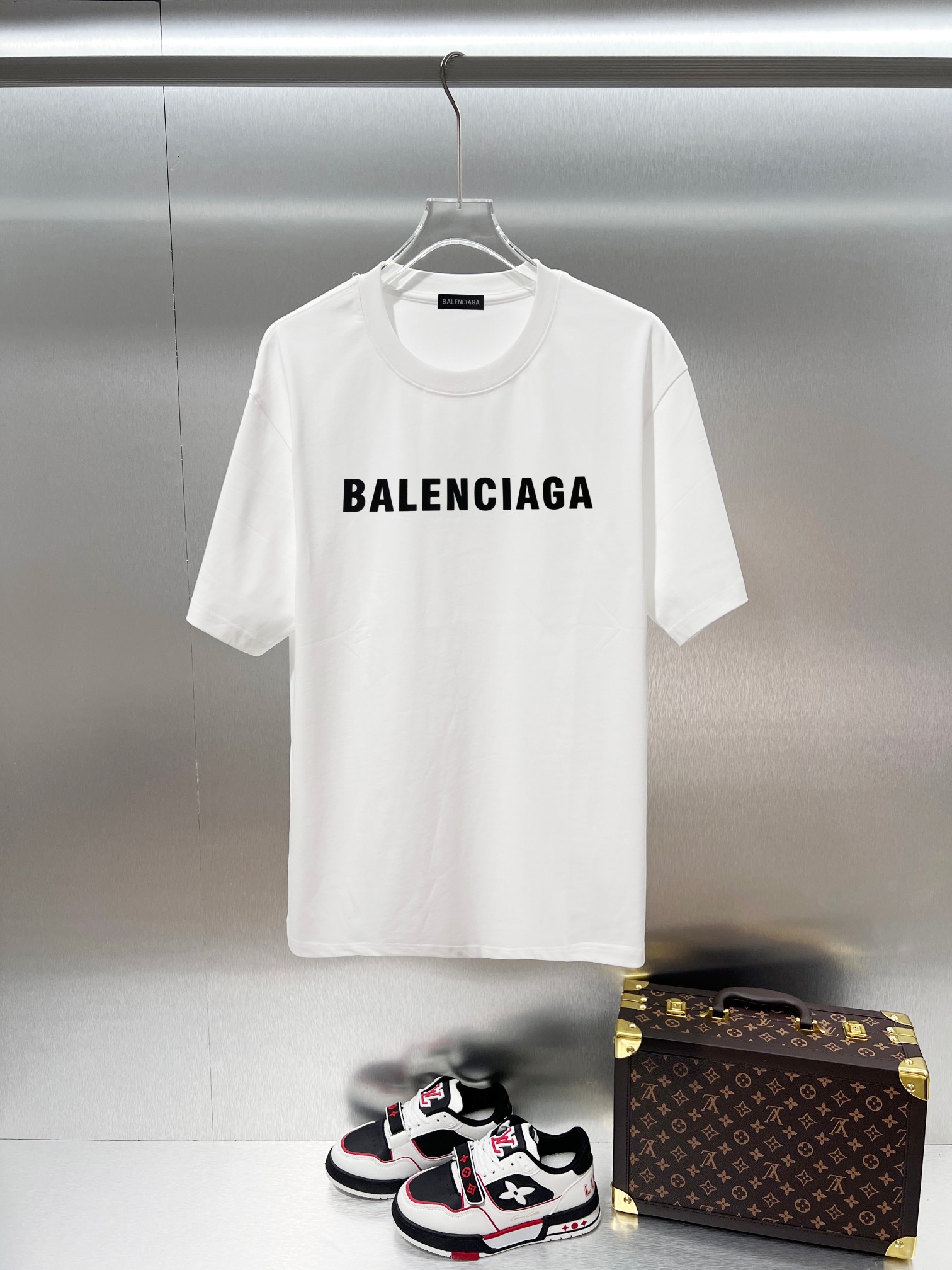 Cheap Balenciaga T-shirts for Men in 215420, $30 USD- [IB215420] - Replica Balenciaga T-shirts for Men