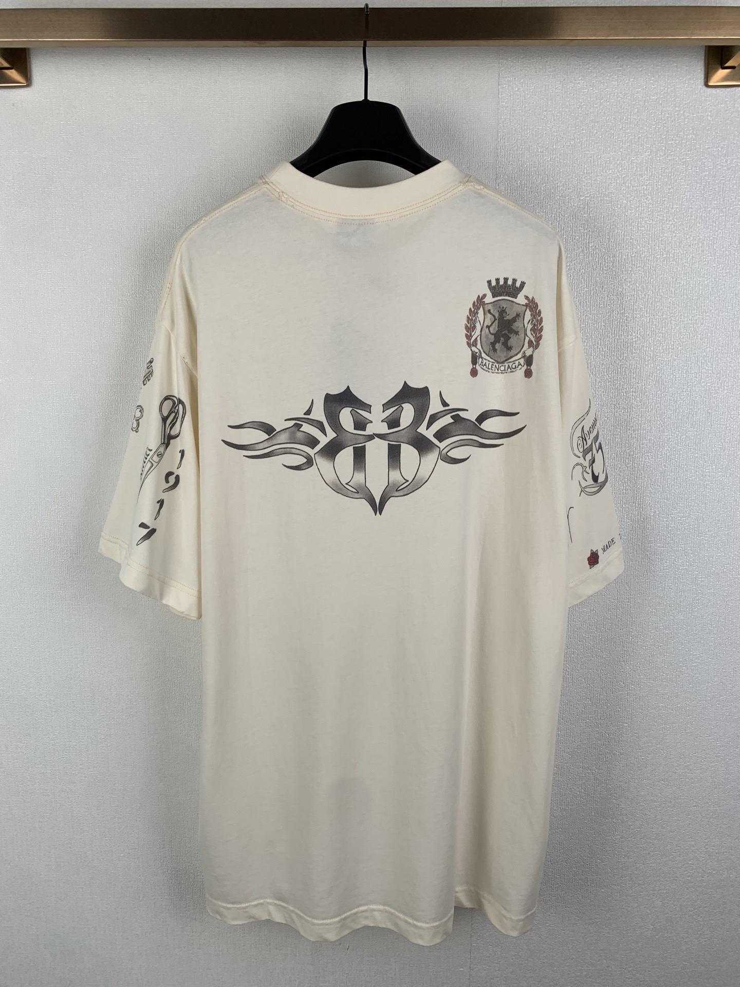 Cheap Balenciaga T-shirts for Men in 215442, $35 USD- [IB215442] - Replica Balenciaga T-shirts for Men