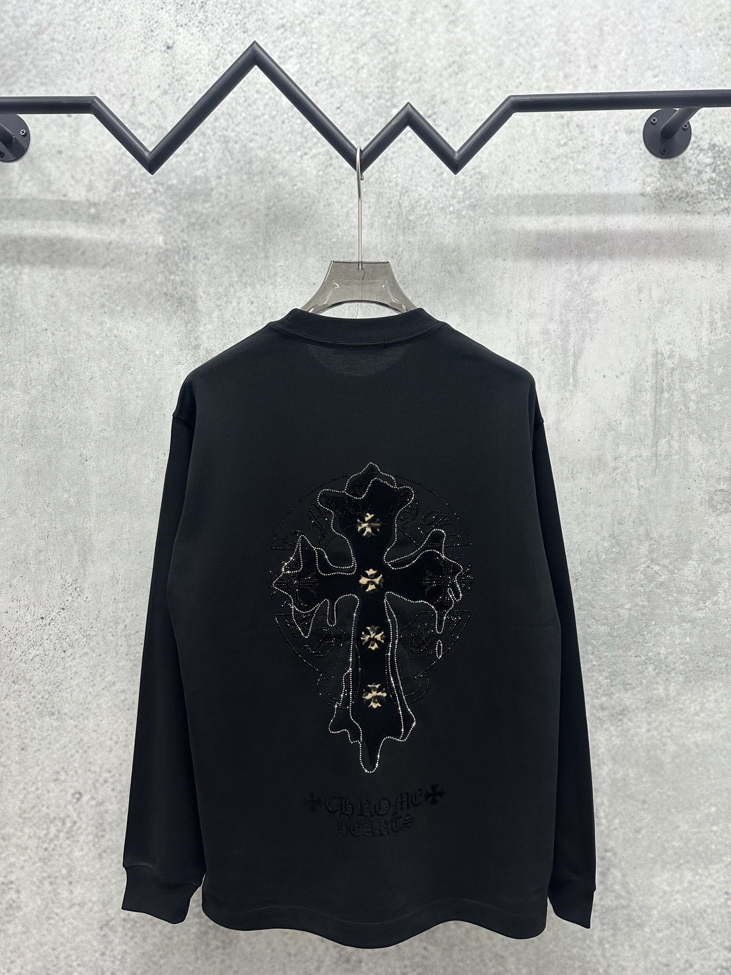Cheap Chrome Hearts Long-Sleeved T-shirts in 215641, $35 USD- [IB215641] - Replica Chrome Hearts Long-Sleeved T-shirts