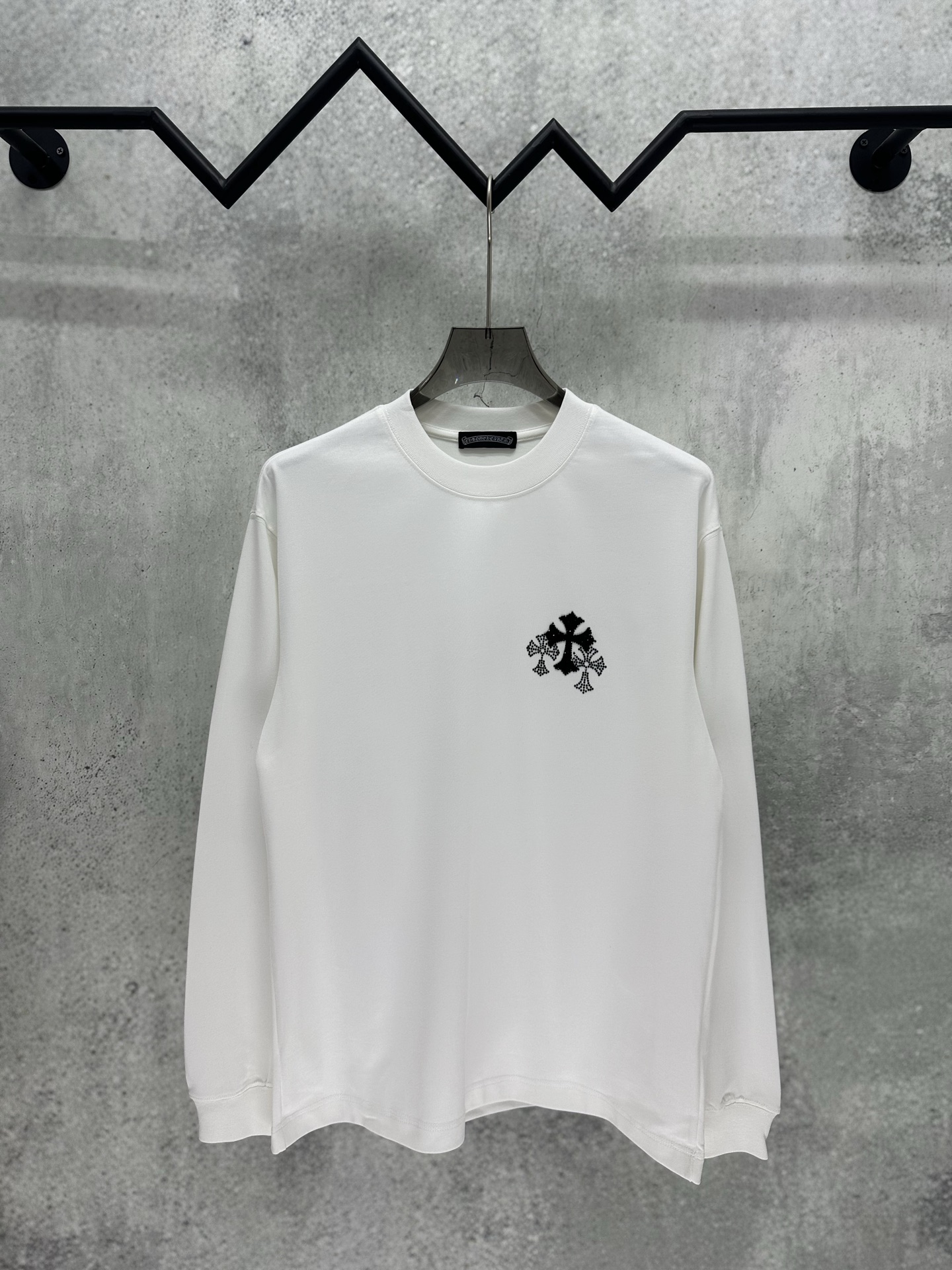 Cheap Chrome Hearts Long-Sleeved T-shirts in 215646, $35 USD- [IB215646] - Replica Chrome Hearts Long-Sleeved T-shirts