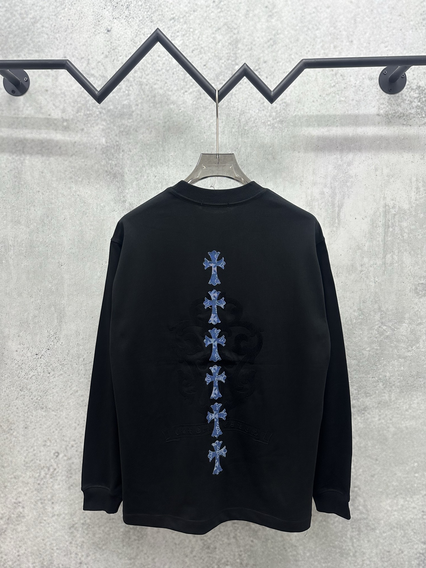 Cheap Chrome Hearts Long-Sleeved T-shirts in 215649, $35 USD- [IB215649] - Replica Chrome Hearts Long-Sleeved T-shirts