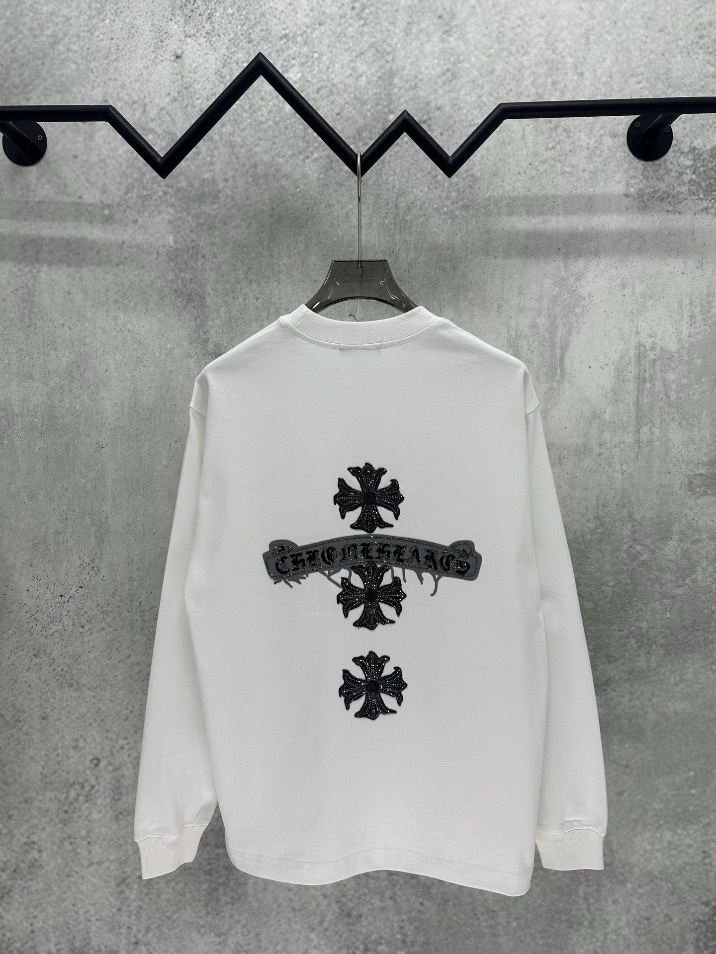 Cheap Chrome Hearts Long-Sleeved T-shirts in 215652, $35 USD- [IB215652] - Replica Chrome Hearts Long-Sleeved T-shirts