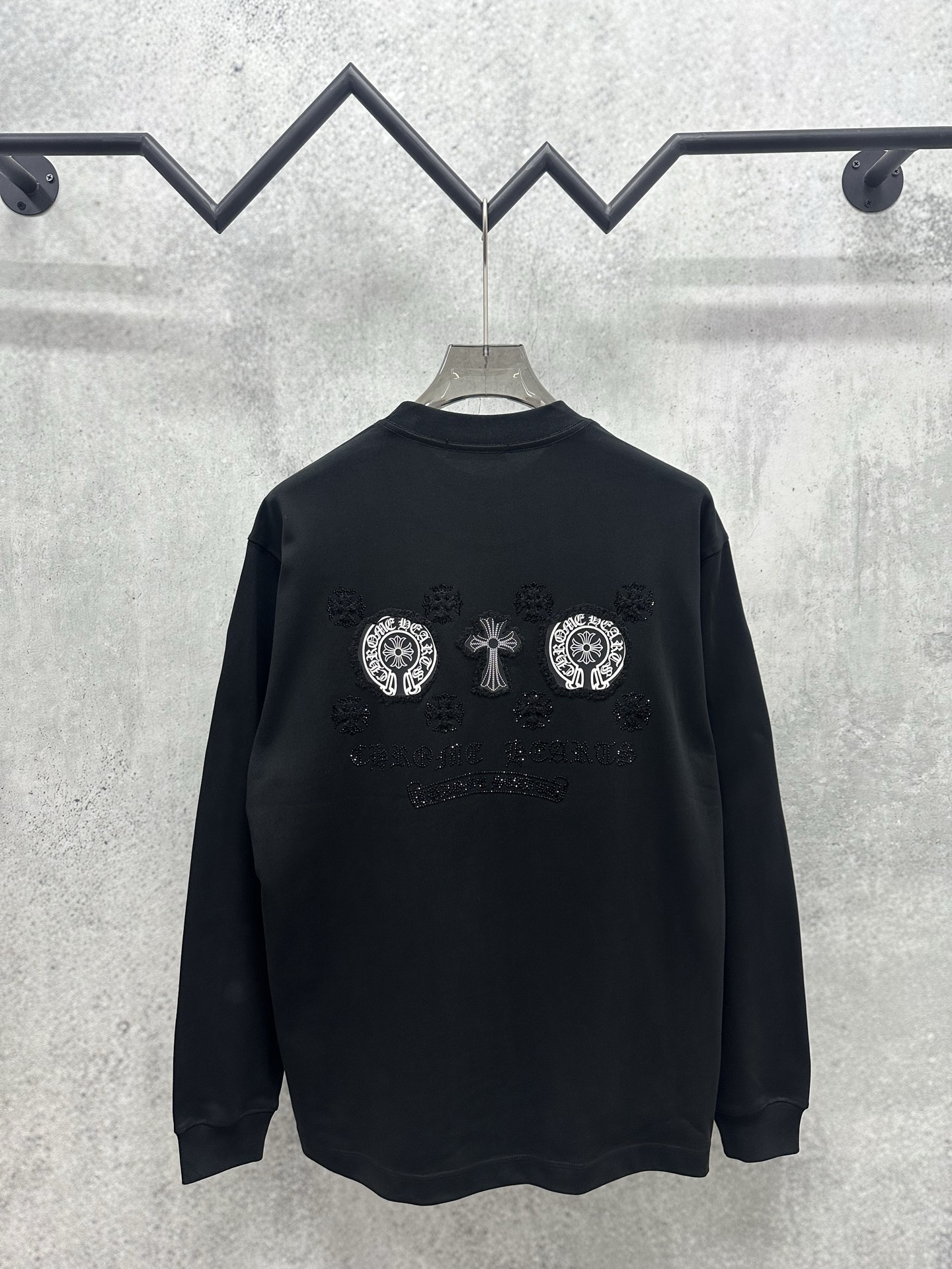 Cheap Chrome Hearts Long-Sleeved T-shirts in 215663, $35 USD- [IB215663] - Replica Chrome Hearts Long-Sleeved T-shirts