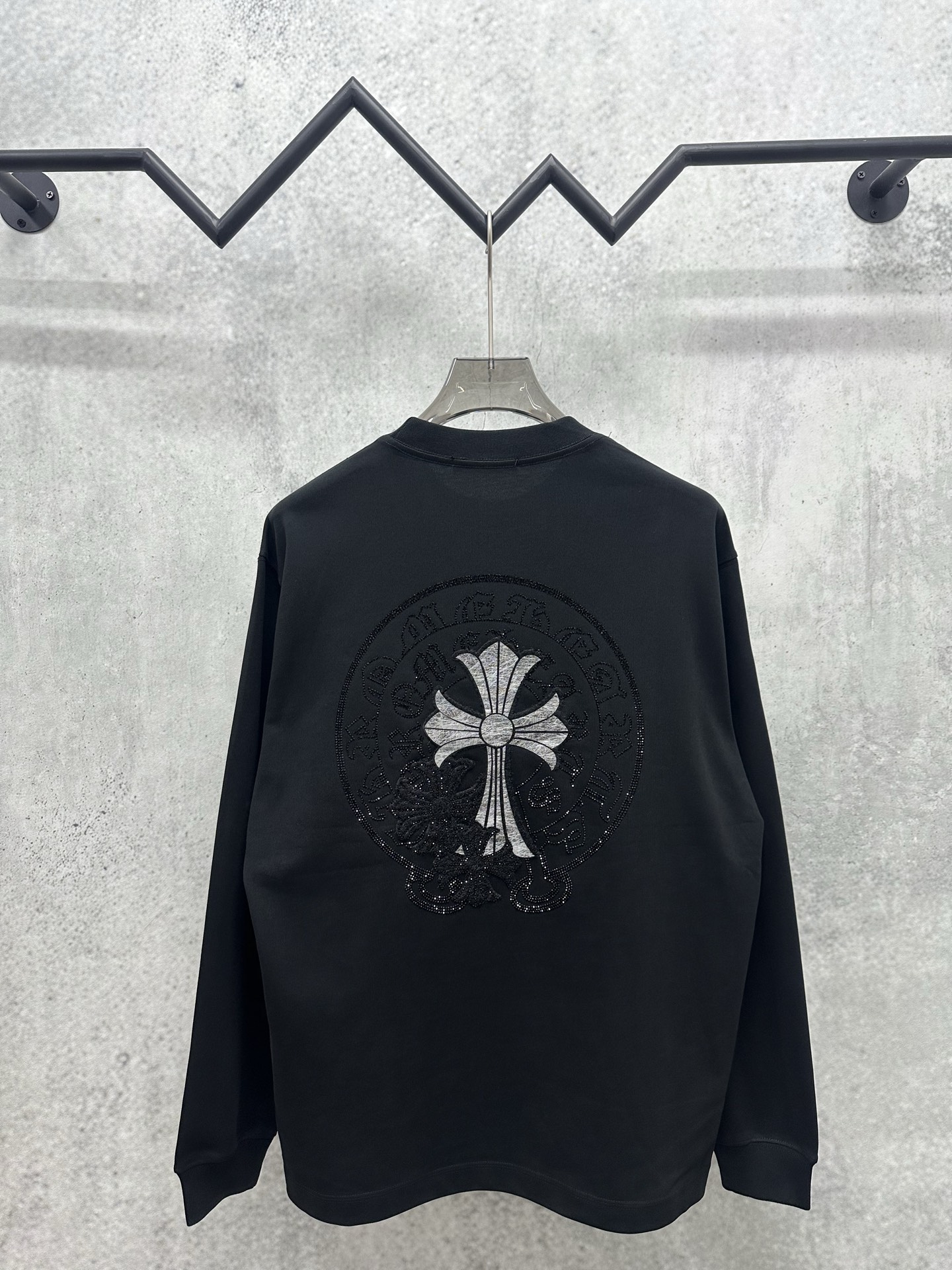 Cheap Chrome Hearts Long-Sleeved T-shirts in 215675, $35 USD- [IB215675] - Replica Chrome Hearts Long-Sleeved T-shirts