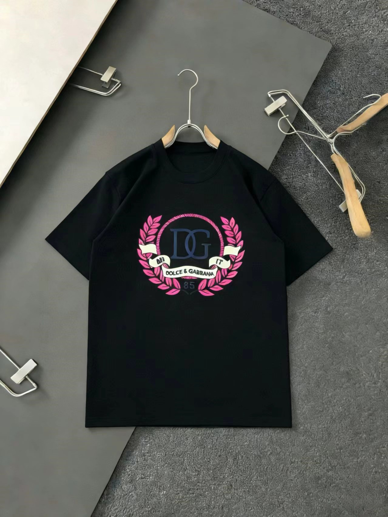 Cheap DG T-shirts for Men in 215681, $35 USD- [IB215681] - Replica DG T-shirts for Men