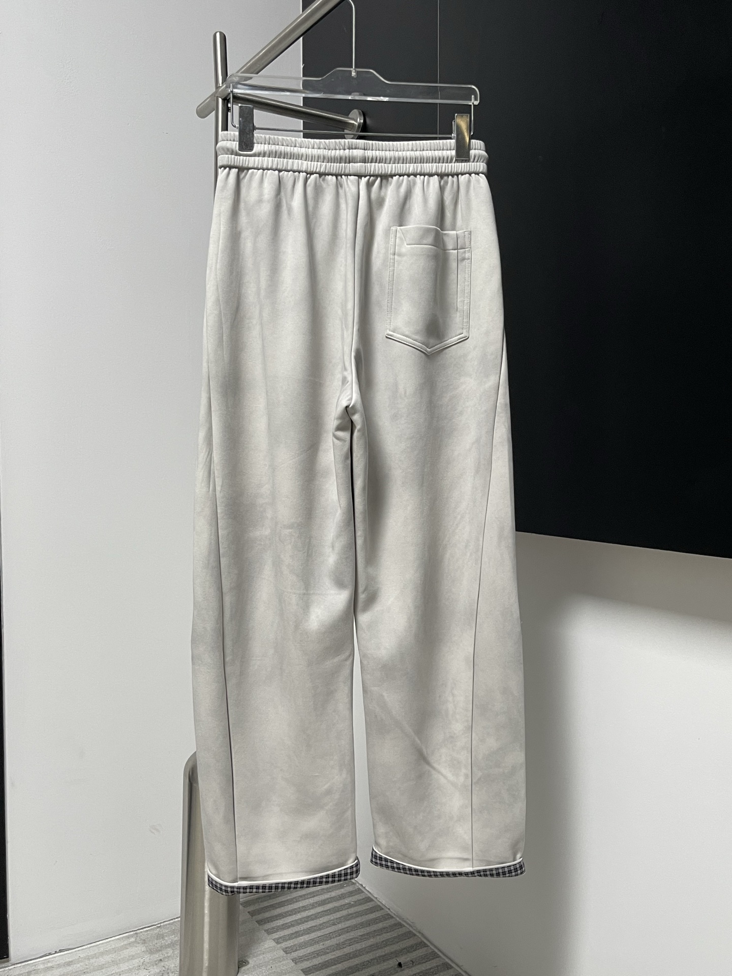 Cheap Gucci Short Pants For Men in 215752, $50 USD- [IB215752] - Replica Gucci Short Pants For Men