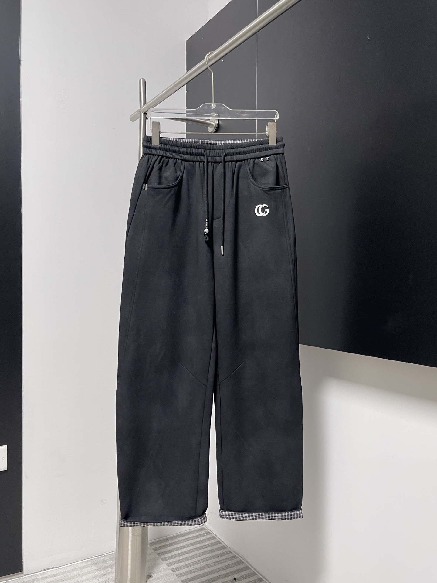 Cheap Gucci Short Pants For Men in 215753, $50 USD- [IB215753] - Replica Gucci Short Pants For Men