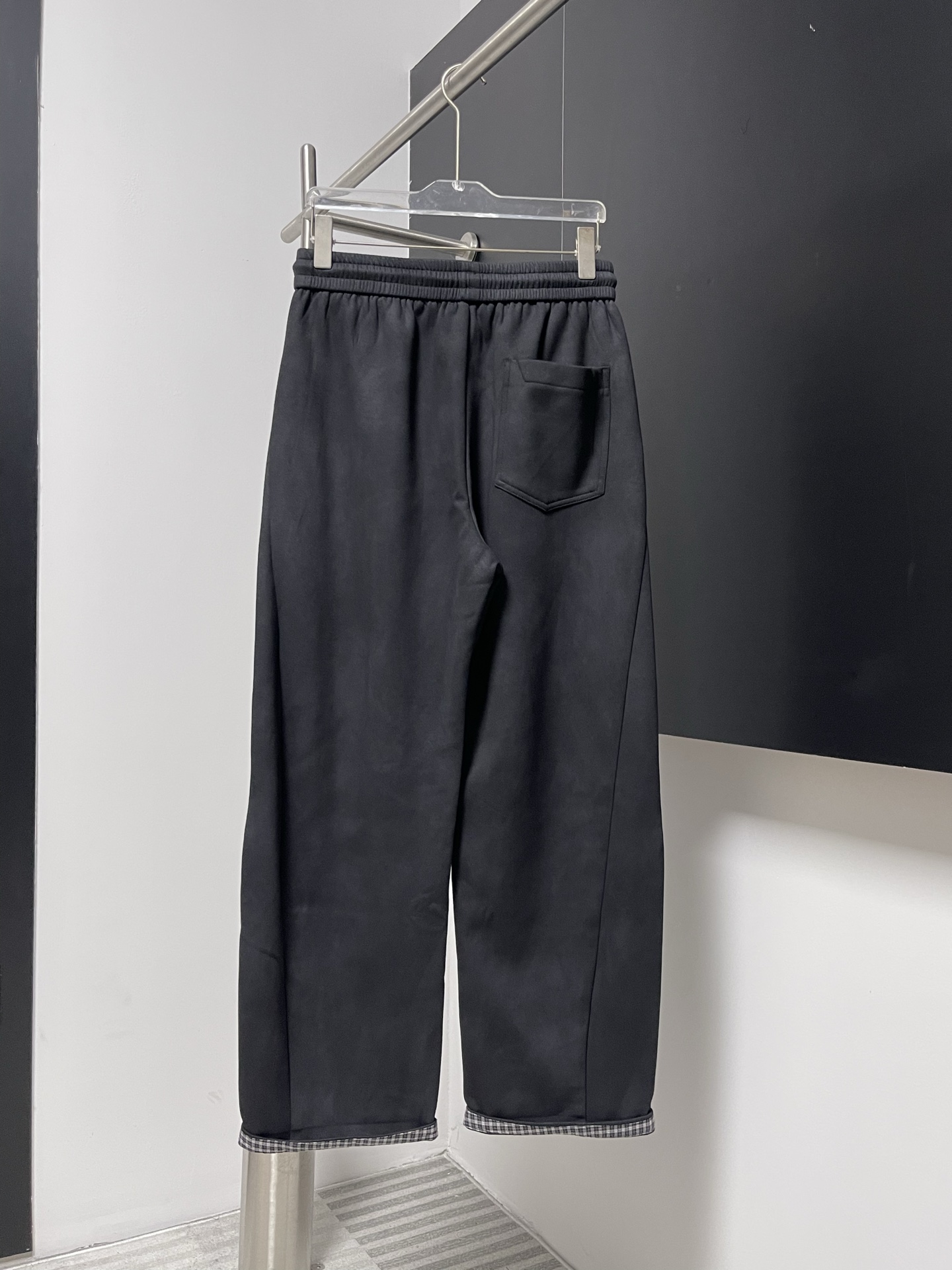 Cheap Gucci Short Pants For Men in 215753, $50 USD- [IB215753] - Replica Gucci Short Pants For Men