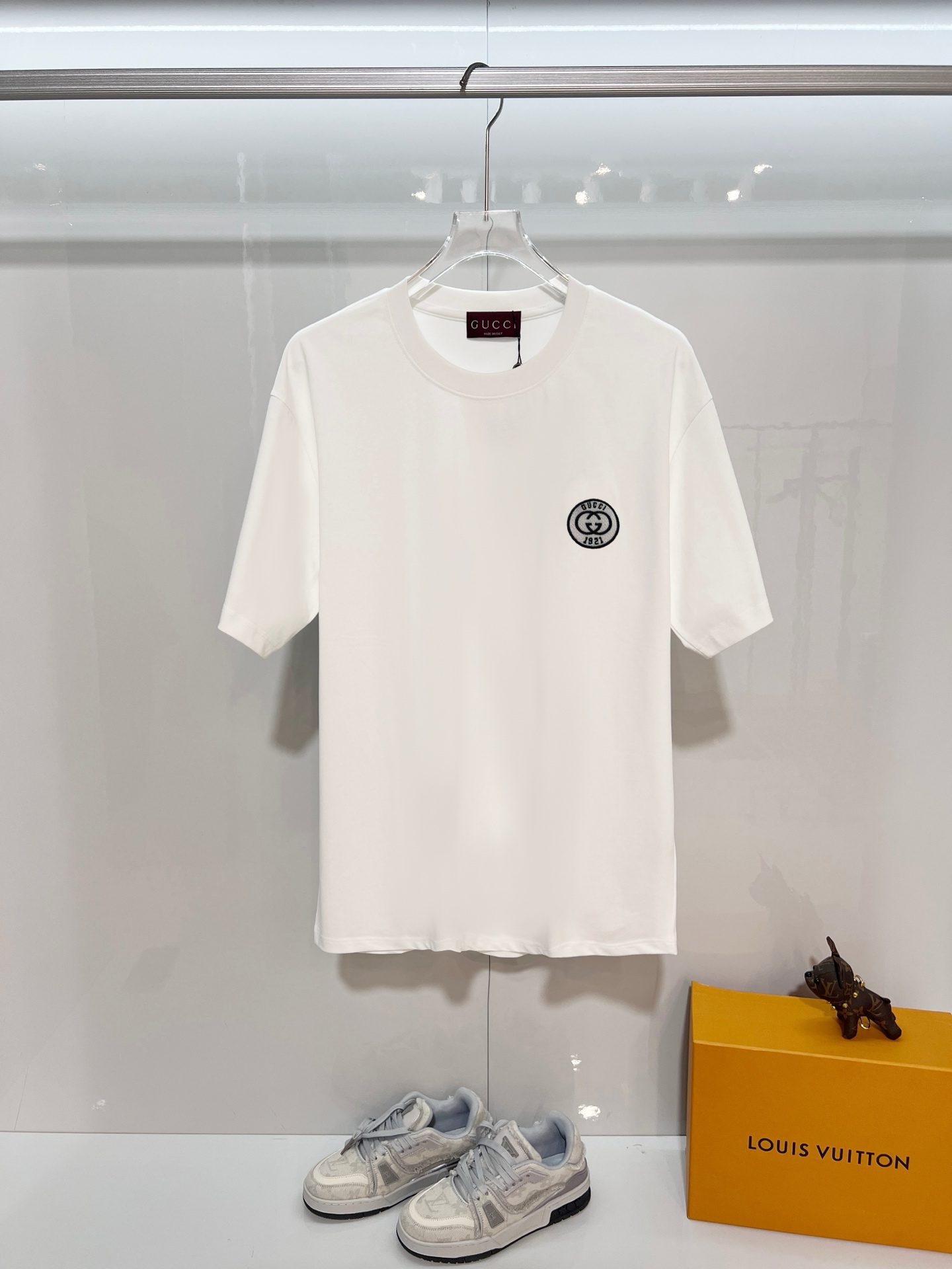 Cheap Gucci T-shirts for Men in 215768, $30 USD- [IB215768] - Replica Gucci T-shirts for Men