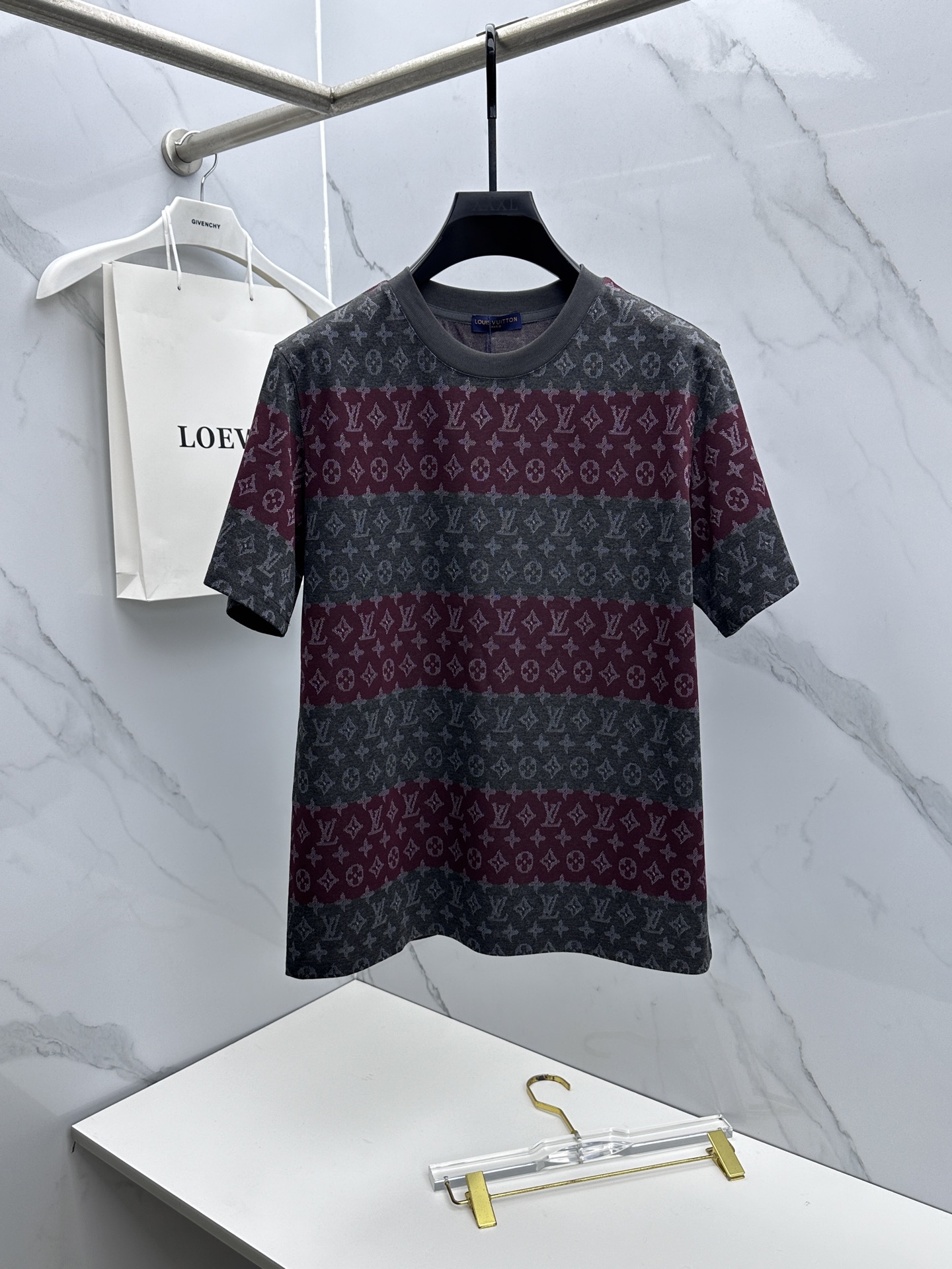 Cheap New Arrivals Louis Vuitton High quality T-Shirts Size S-XXL in 215834, $40 USD- [IB215834] - Replica Louis Vuitton T-Shirts for Women