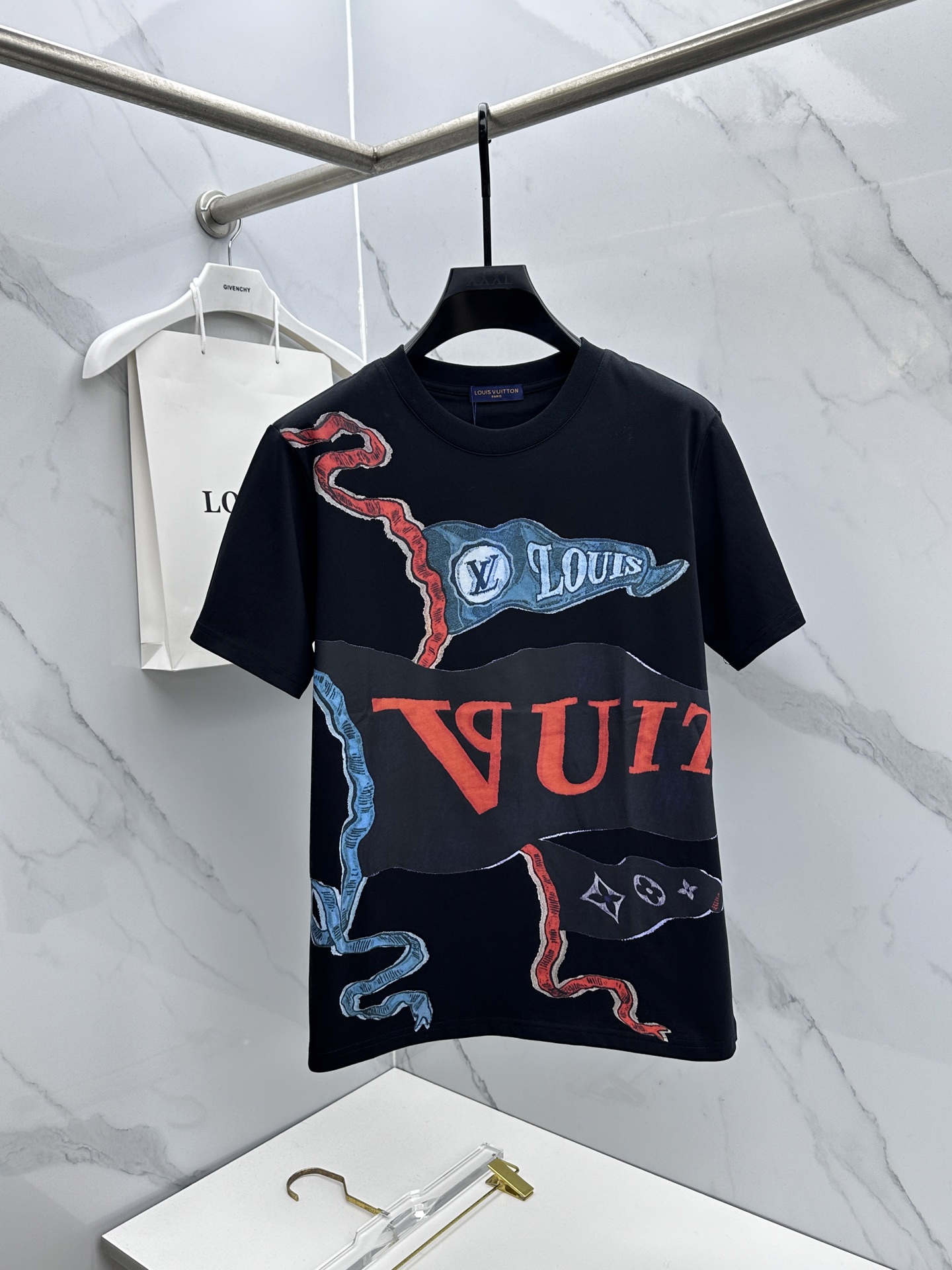 Cheap New Arrivals Louis Vuitton T-Shirts Size M-3XL in 215837, $30 USD- [IB215837] - Replica Louis Vuitton T-Shirts for Men