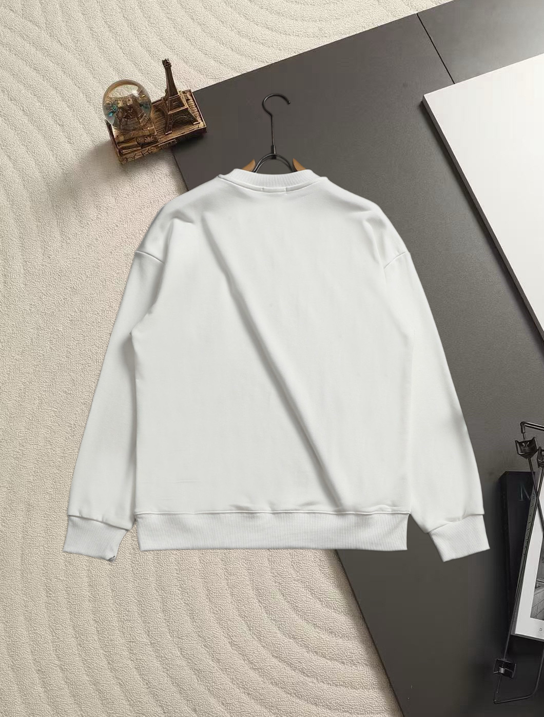 Cheap Loewe Long-Sleeved T-shirts in 215845, $40 USD- [IB215845] - Replica Loewe Long-Sleeved T-shirts