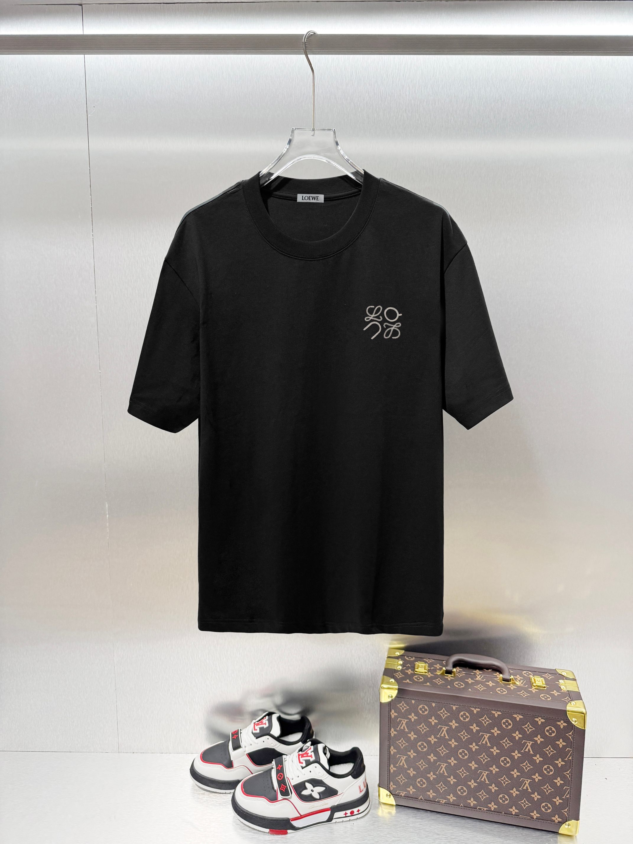 Cheap LOEWE T-shirts in 215878, $30 USD- [IB215878] - Replica LOEWE T-shirts