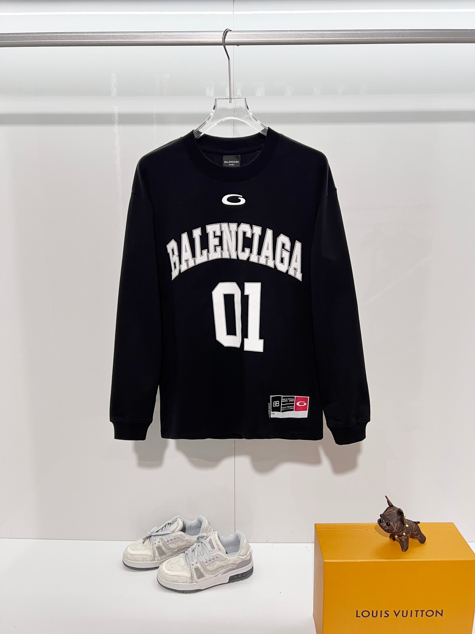Cheap Balenciaga Long Sleeve T-Shirts in 216056, $35 USD- [IB216056] - Replica Balenciaga Long Sleeve T-Shirts