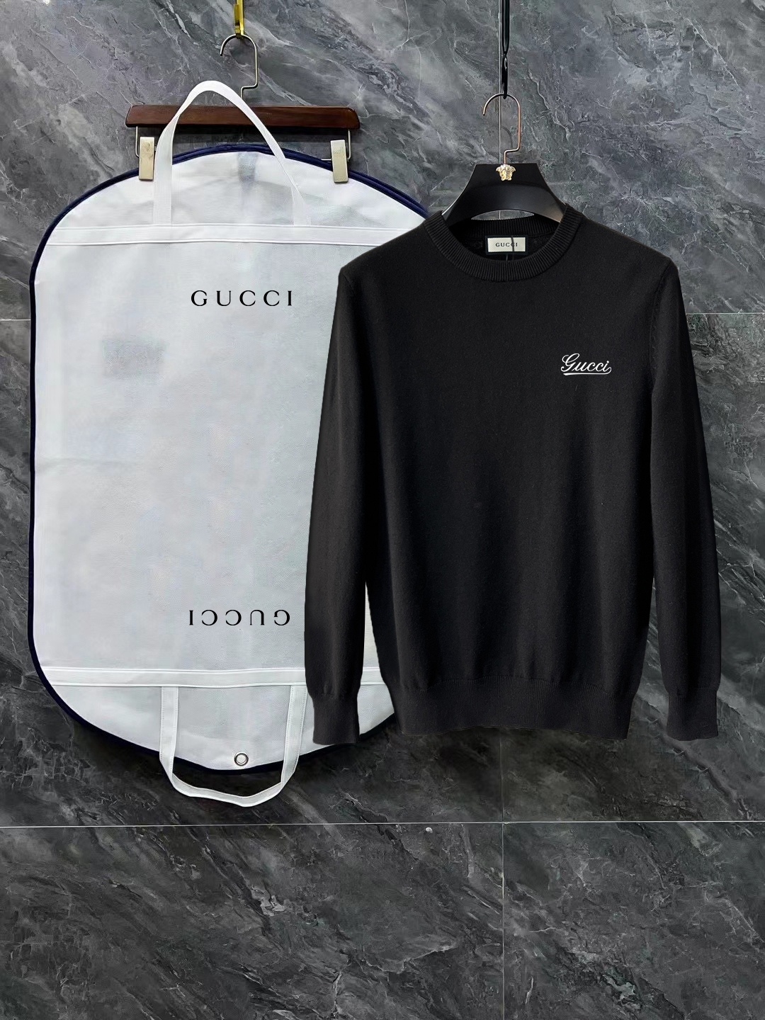 Cheap Gucci Long-Sleeved T-shirts for Men in 216111, $30 USD- [IB216111] - Replica Gucci Long-Sleeved T-shirts for Men