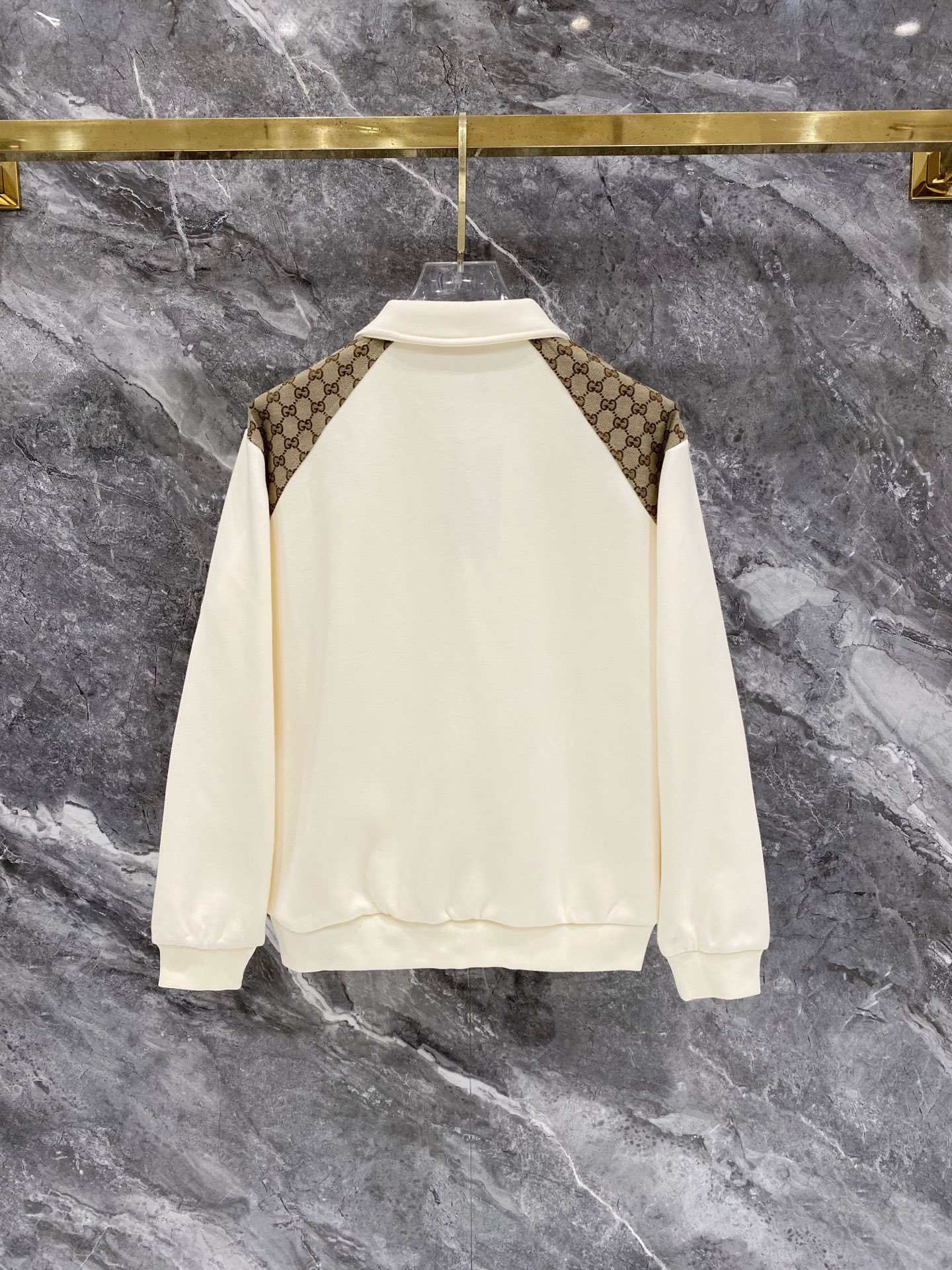 Cheap Gucci Tracksuits for Men in 216122, $105 USD- [IB216122] - Replica Gucci Tracksuits for Men