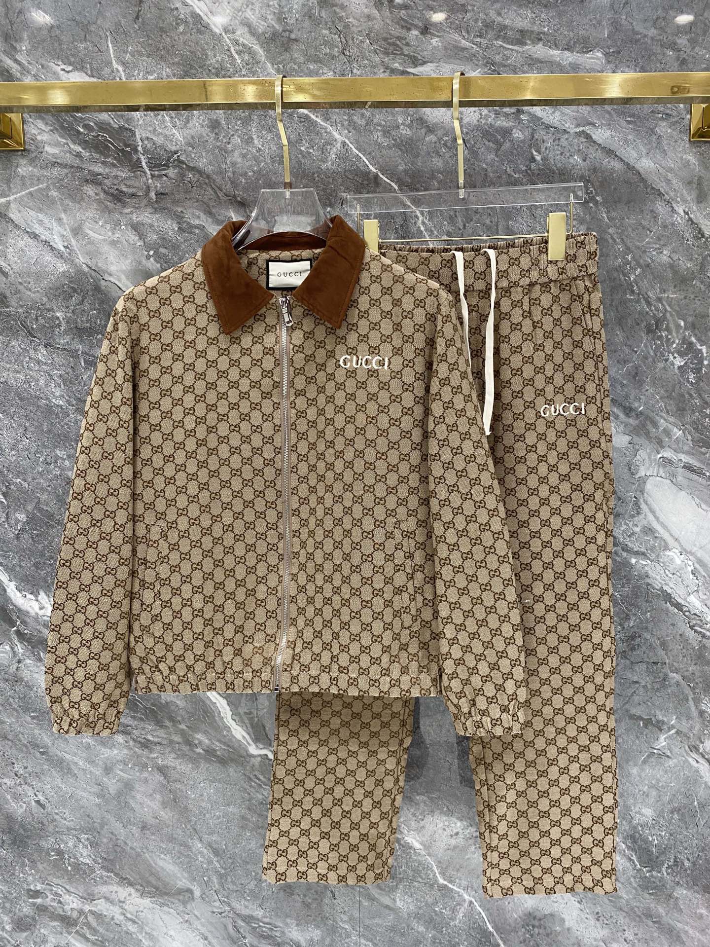 Cheap Gucci Tracksuits for Men in 216131, $105 USD- [IB216131] - Replica Gucci Tracksuits for Men