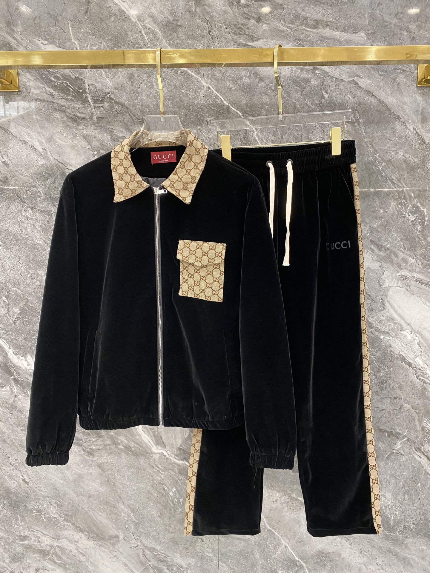 Cheap Gucci Tracksuits for Men in 216132, $105 USD- [IB216132] - Replica Gucci Tracksuits for Men