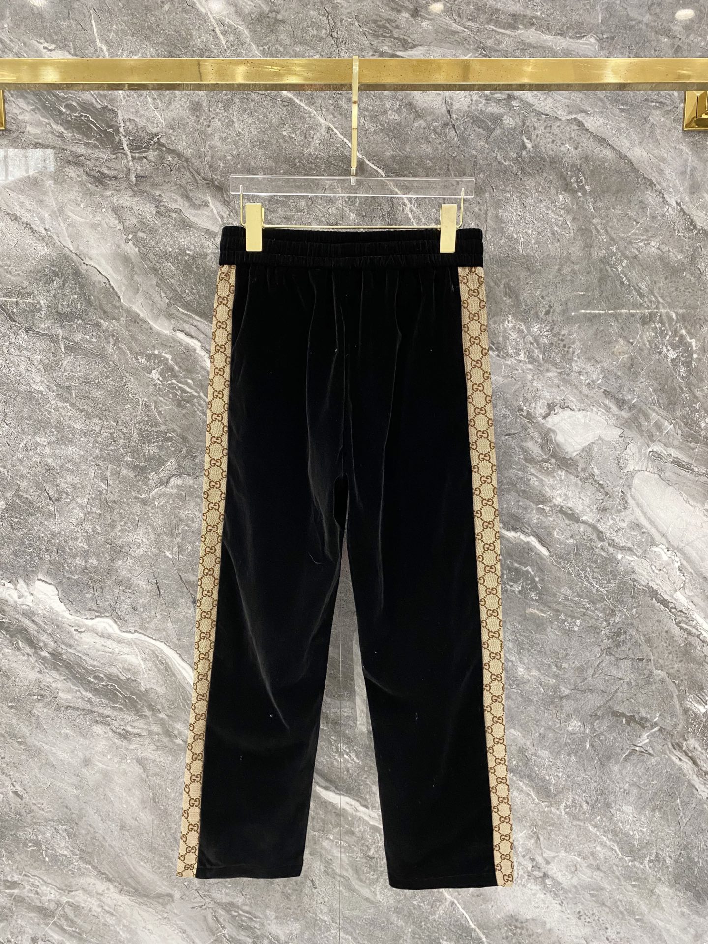 Cheap Gucci Tracksuits for Men in 216132, $105 USD- [IB216132] - Replica Gucci Tracksuits for Men