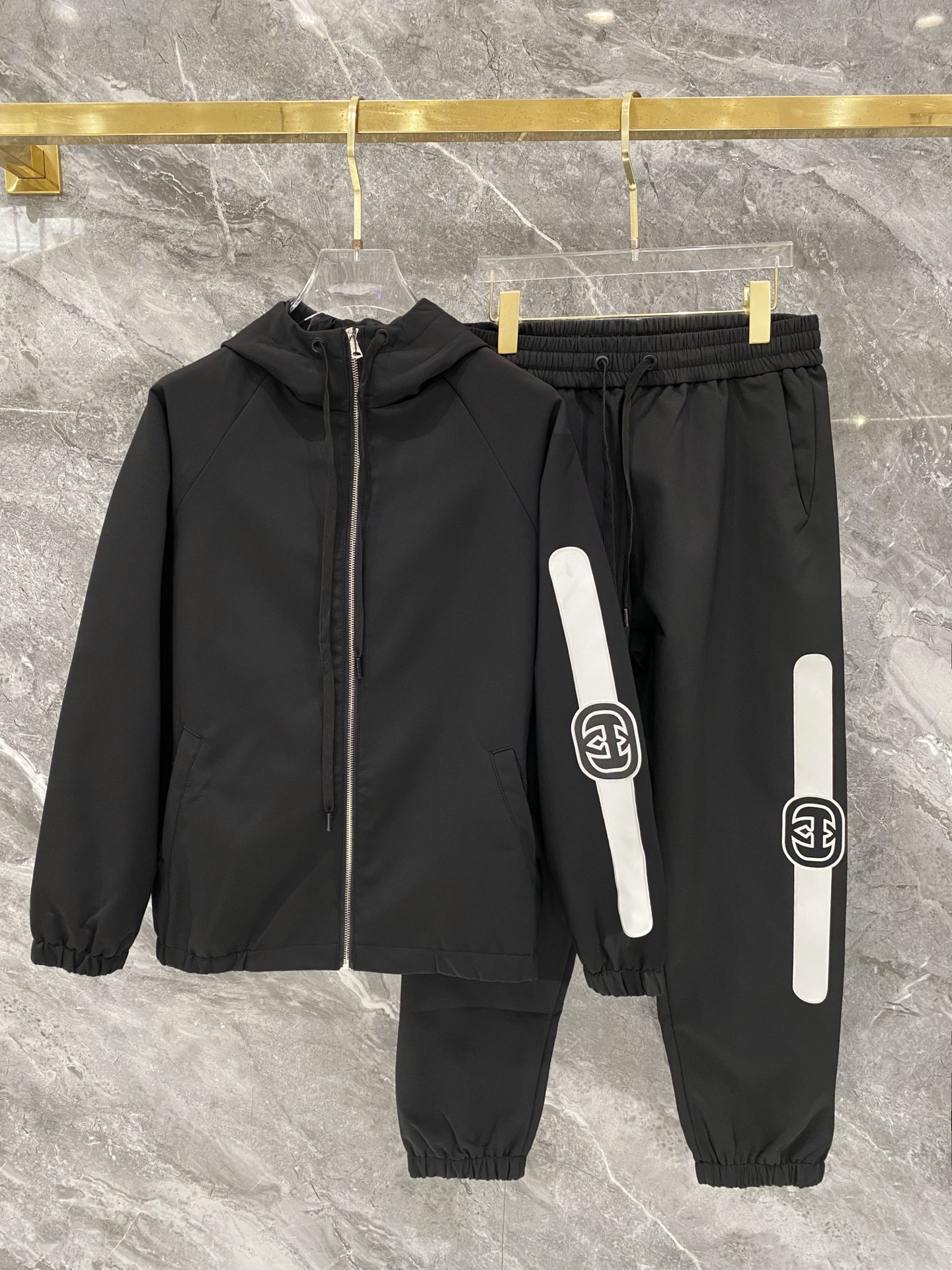 Cheap Gucci Tracksuits for Men in 216135, $105 USD- [IB216135] - Replica Gucci Tracksuits for Men