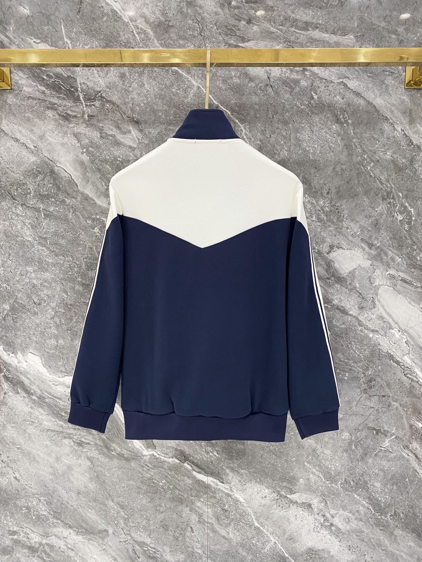Cheap Gucci Tracksuits for Men in 216143, $105 USD- [IB216143] - Replica Gucci Tracksuits for Men
