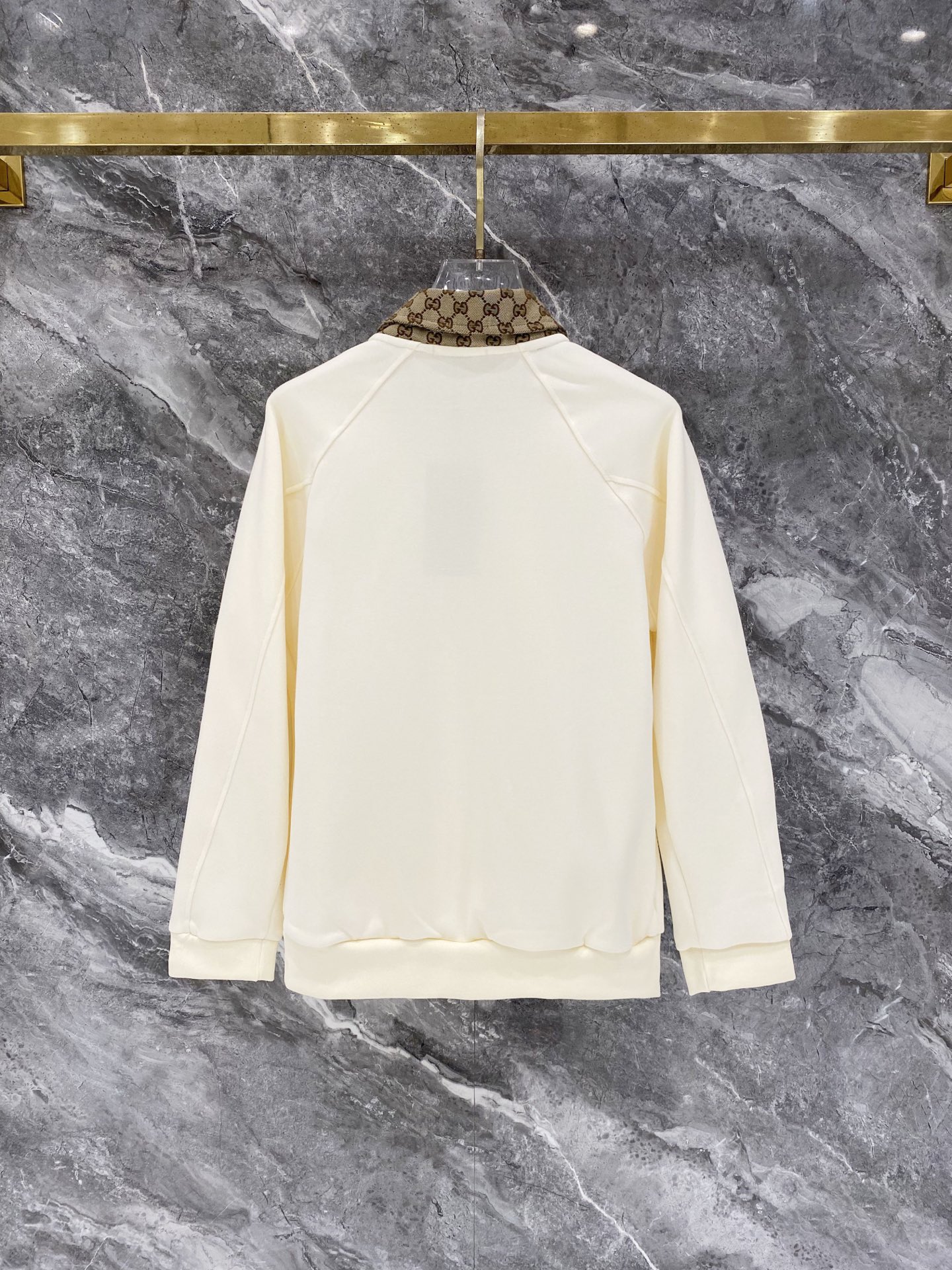 Cheap Gucci Tracksuits for Men in 216162, $105 USD- [IB216162] - Replica Gucci Tracksuits for Men