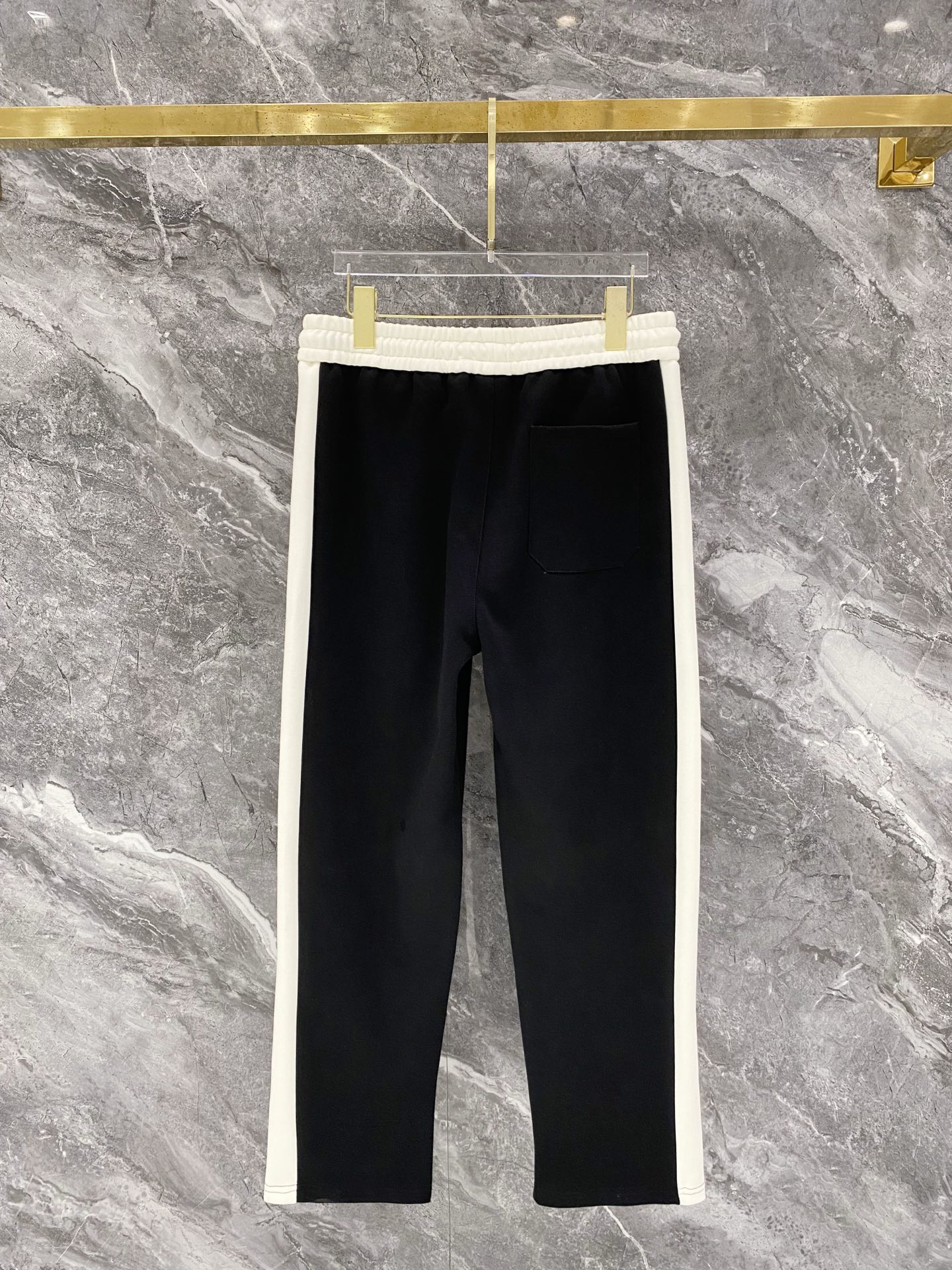 Cheap Gucci Tracksuits for Men in 216165, $105 USD- [IB216165] - Replica Gucci Tracksuits for Men
