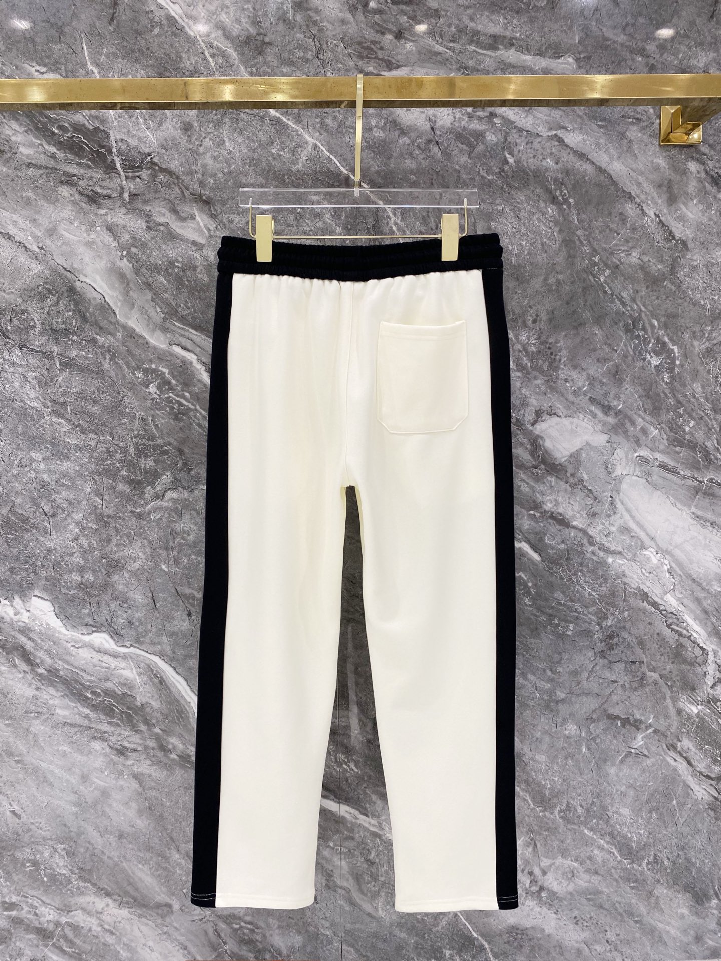 Cheap Gucci Tracksuits for Men in 216167, $105 USD- [IB216167] - Replica Gucci Tracksuits for Men