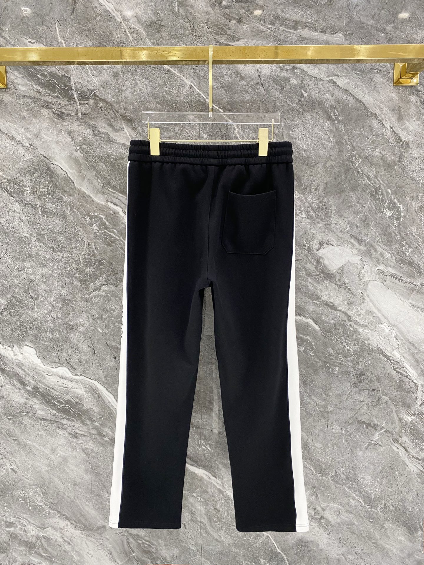 Cheap Gucci Tracksuits for Men in 216168, $105 USD- [IB216168] - Replica Gucci Tracksuits for Men