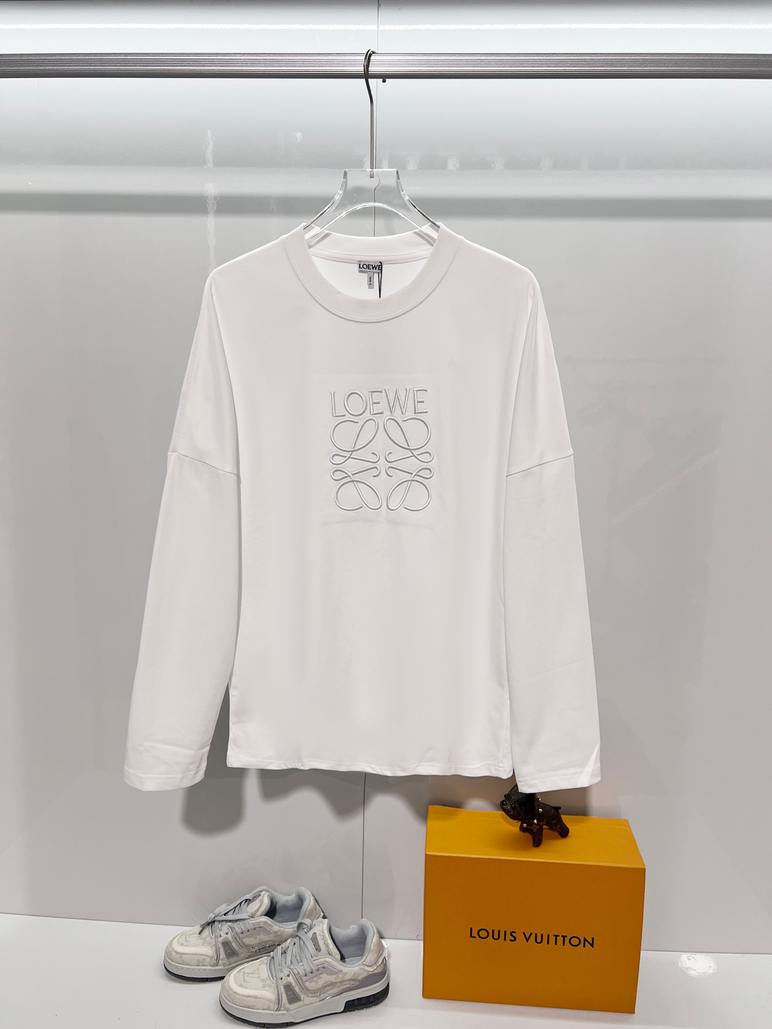 Cheap Loewe Long-Sleeved T-shirts in 216185, $35 USD- [IB216185] - Replica Loewe Long-Sleeved T-shirts