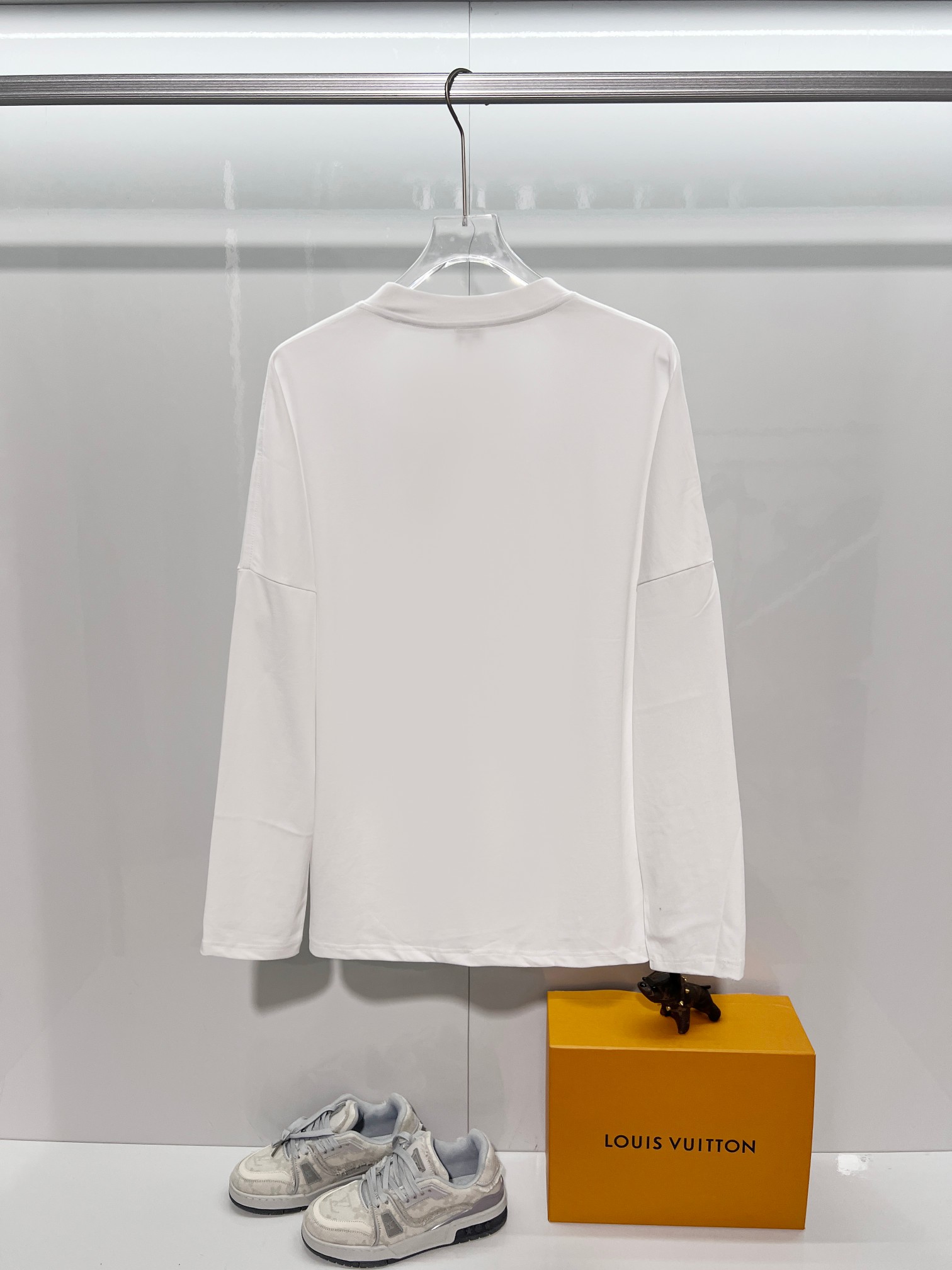 Cheap Loewe Long-Sleeved T-shirts in 216185, $35 USD- [IB216185] - Replica Loewe Long-Sleeved T-shirts