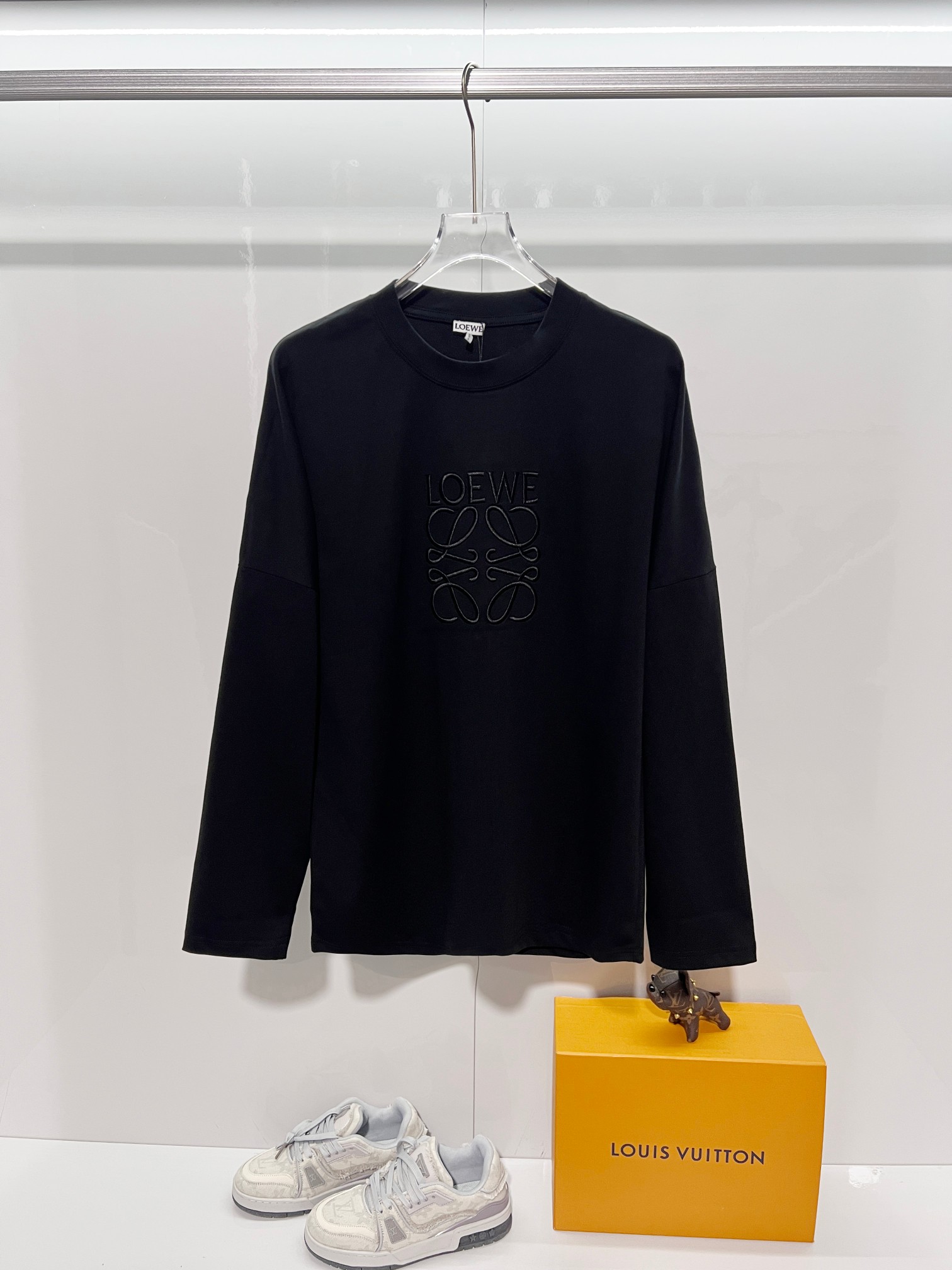 Cheap Loewe Long-Sleeved T-shirts in 216186, $35 USD- [IB216186] - Replica Loewe Long-Sleeved T-shirts
