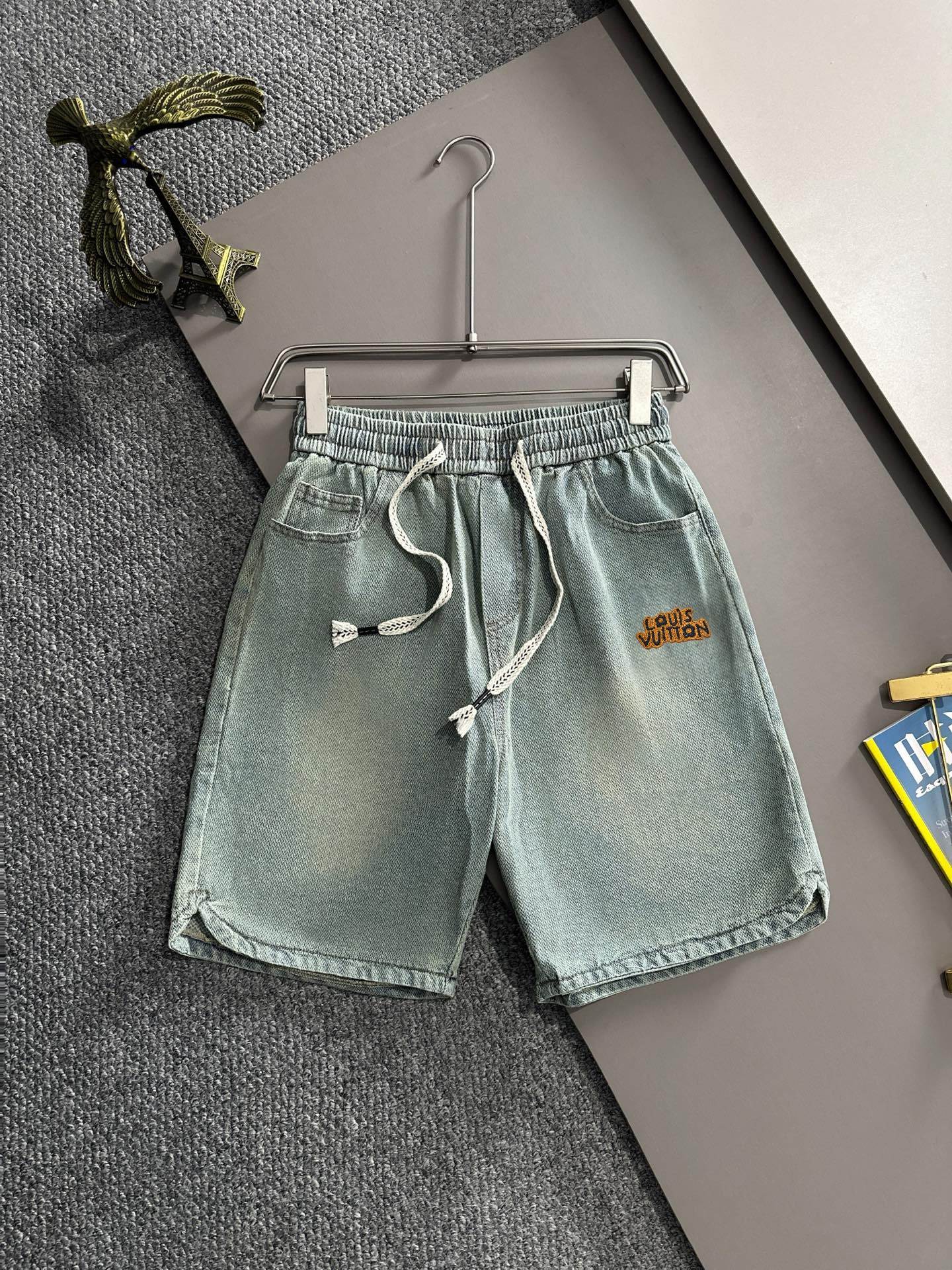 Cheap Louis Vuitton Short Jeans For Men in 216221, $55 USD- [IB216221] - Replica Louis Vuitton Short Jeans For Men