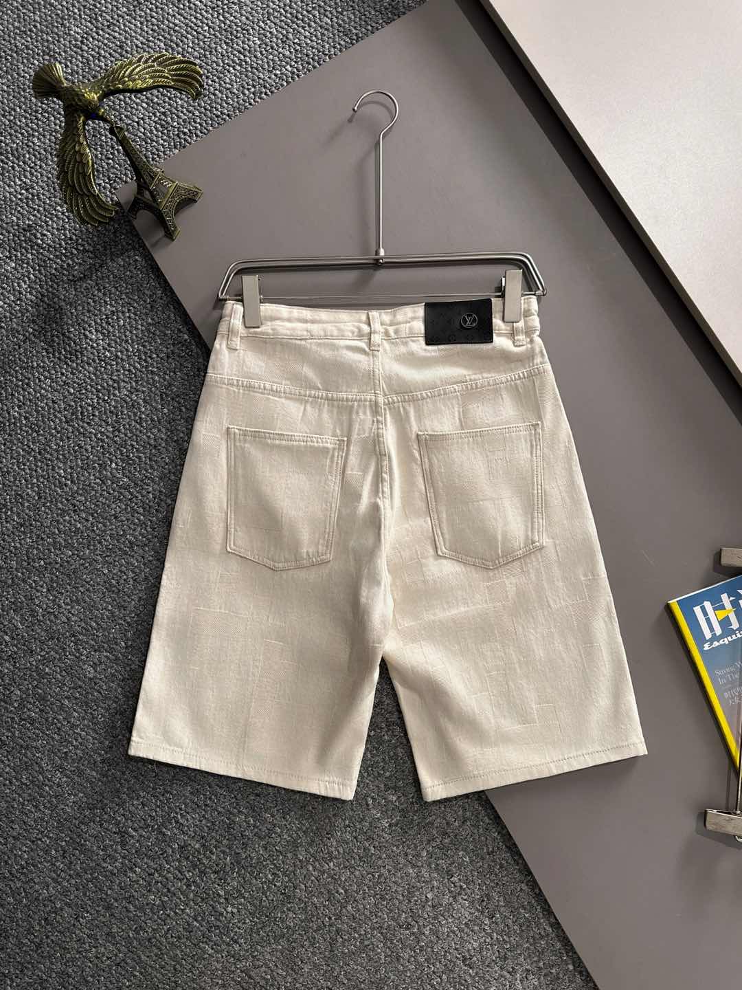 Cheap Louis Vuitton Short Jeans For Men in 216223, $55 USD- [IB216223] - Replica Louis Vuitton Short Jeans For Men