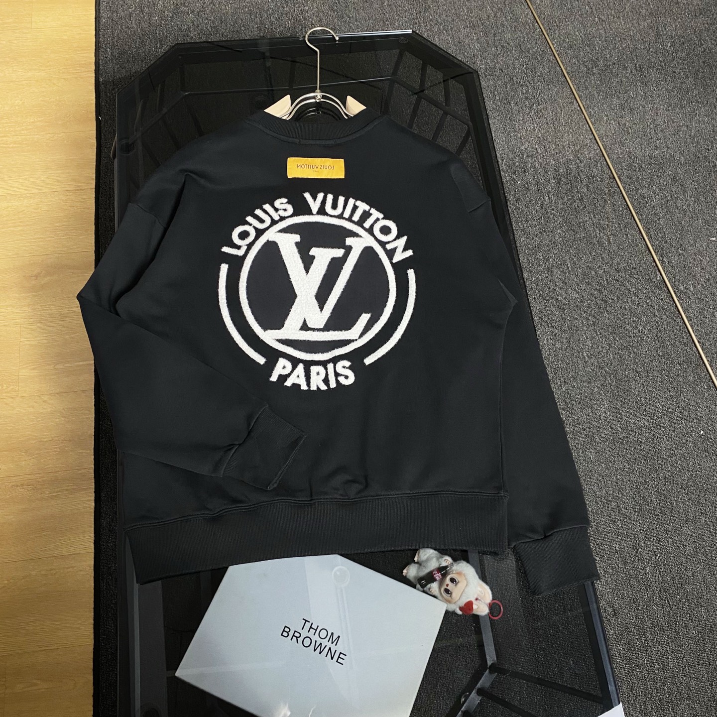 Cheap Louis Vuitton Hoodies for Men in 216562, $50 USD- [IB216562] - Replica Louis Vuitton Hoodies for Men