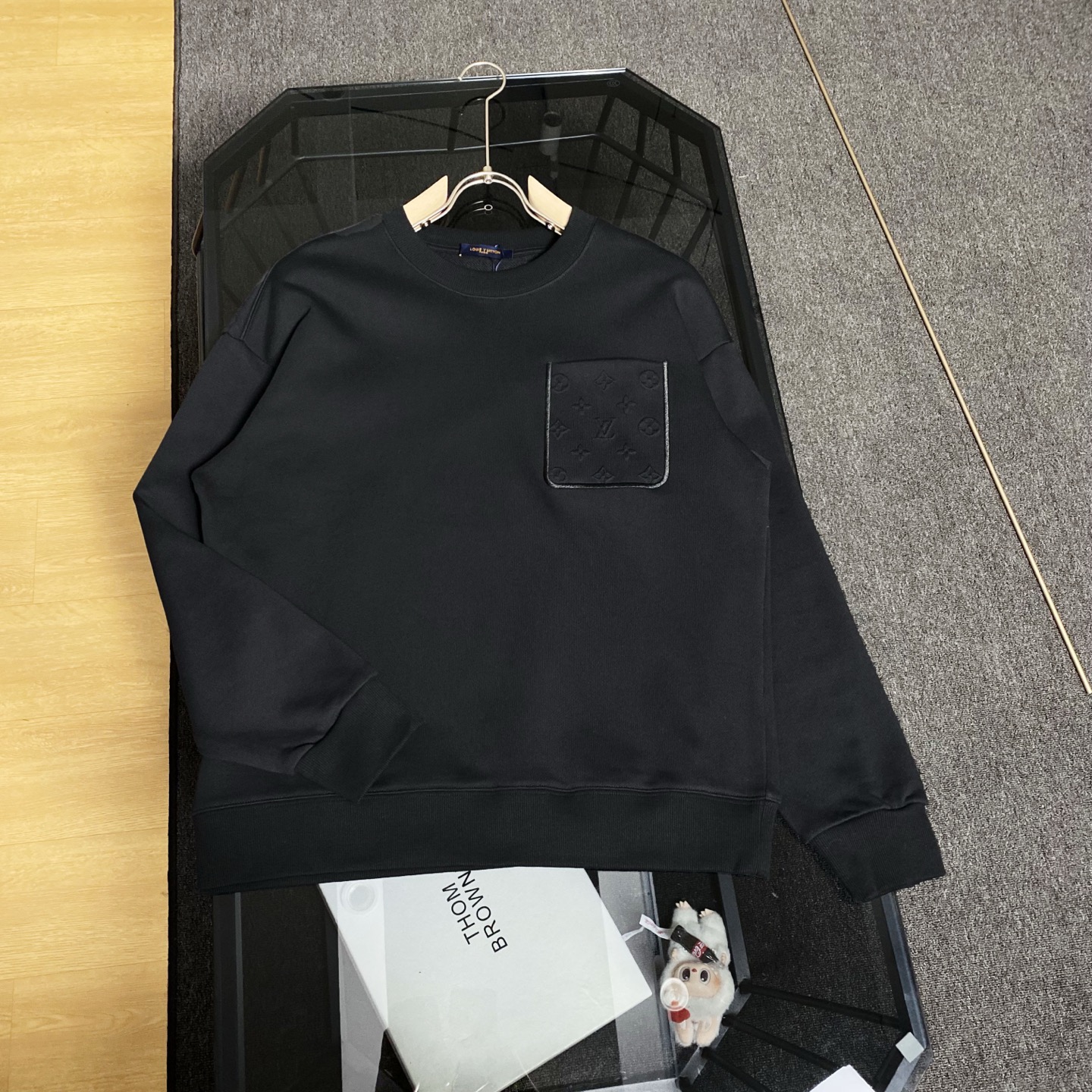 Cheap Louis Vuitton Hoodies for Men in 216569, $50 USD- [IB216569] - Replica Louis Vuitton Hoodies for Men