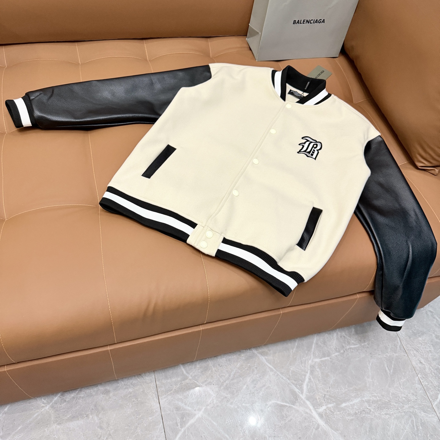 Cheap Louis Vuitton Thick Jackets For Men in 216570, $85 USD- [IB216570] - Replica Louis Vuitton Thick Jackets For Men