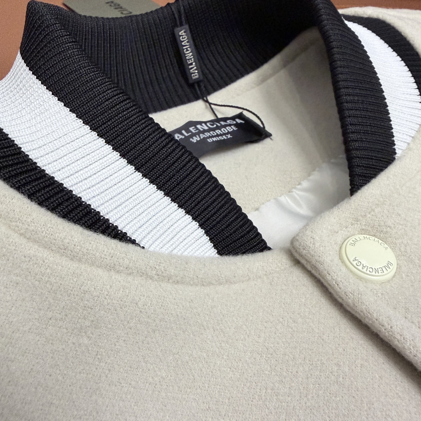 Cheap Louis Vuitton Thick Jackets For Men in 216570, $85 USD- [IB216570] - Replica Louis Vuitton Thick Jackets For Men