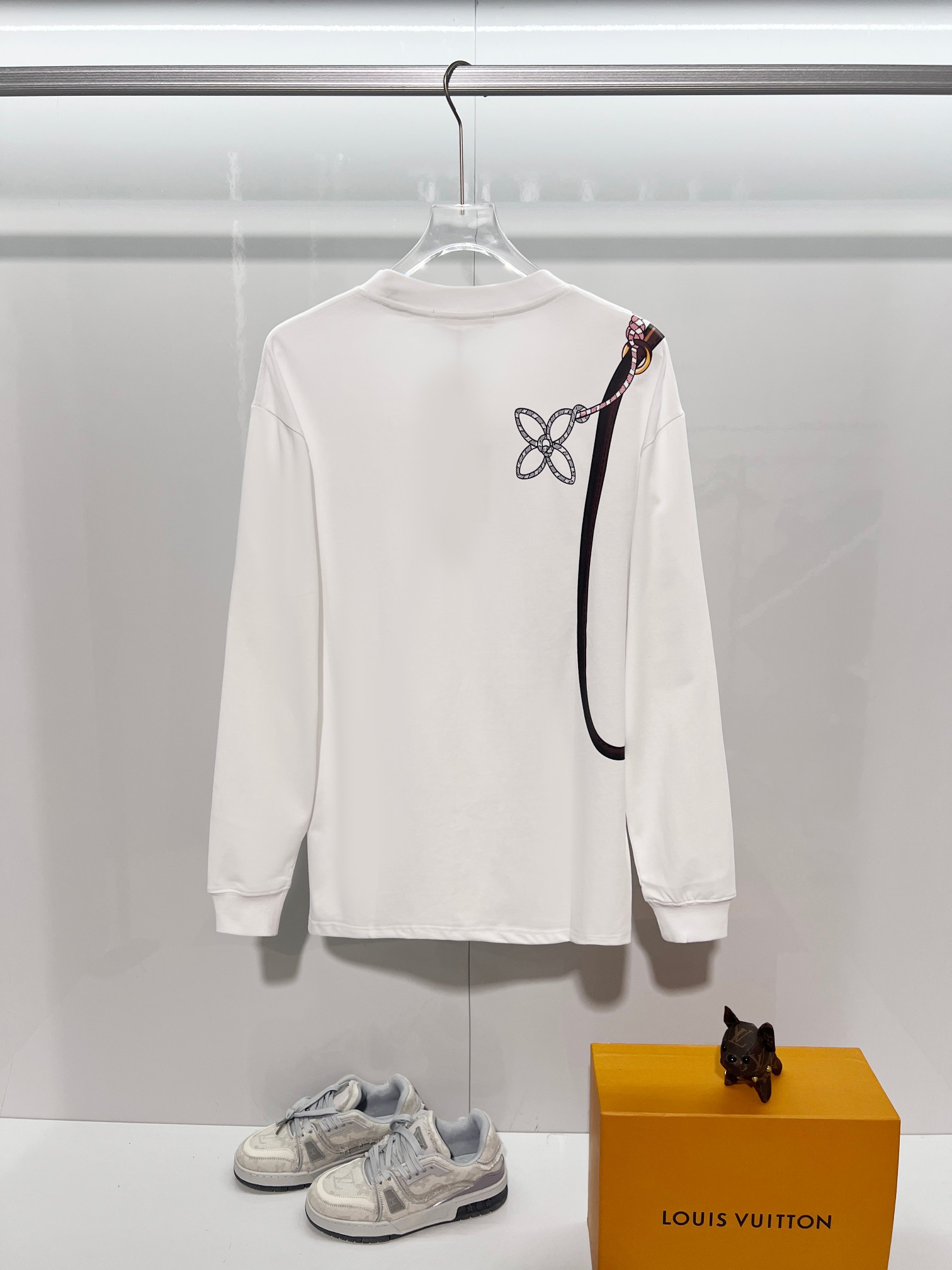Cheap Louis Vuitton Long-Sleeved T-shirts for Men in 216582, $35 USD- [IB216582] - Replica Louis Vuitton Long-Sleeved T-shirts for Men