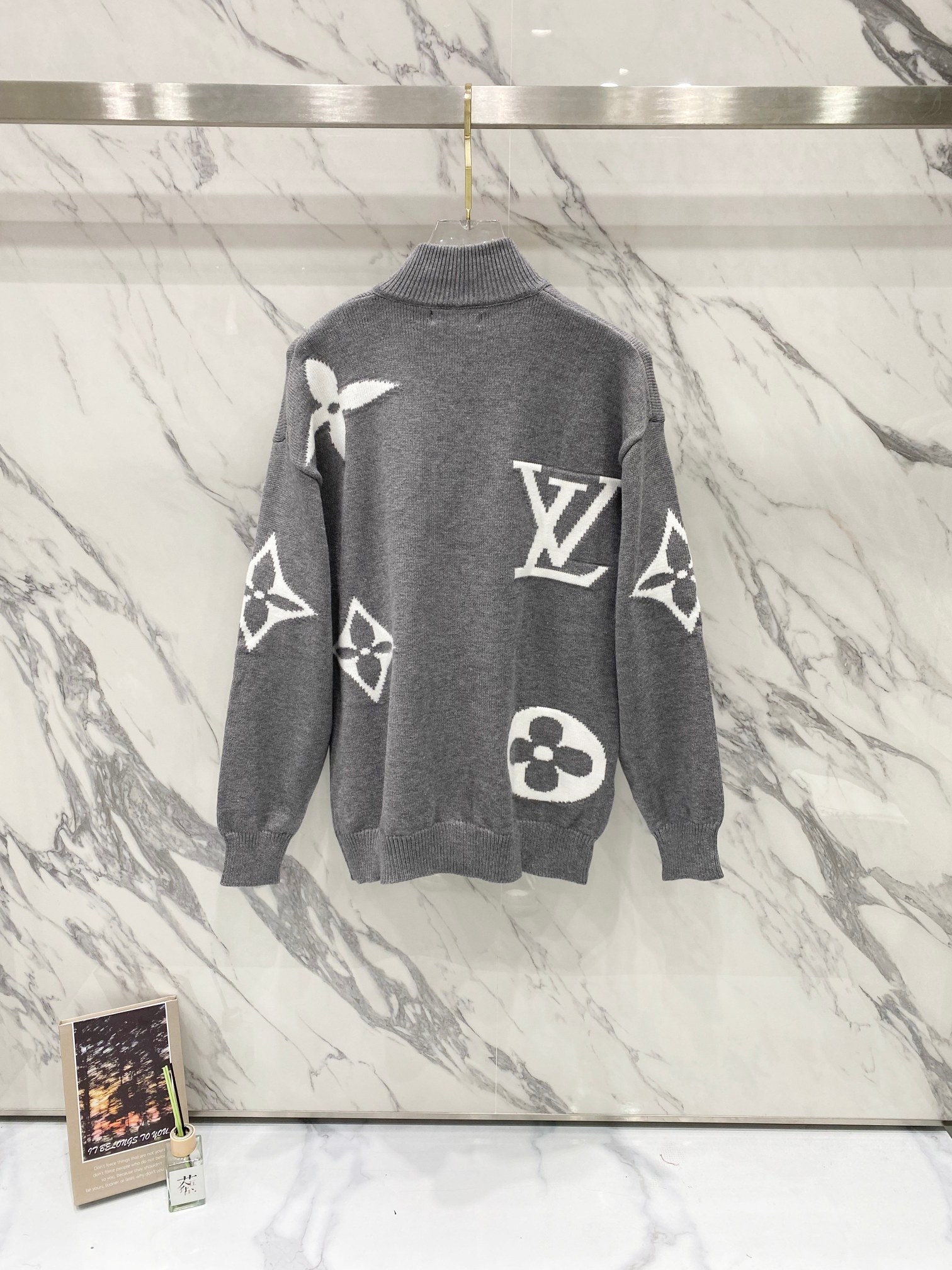 Cheap Louis Vuitton Long-Sleeved T-shirts for Men in 216587, $60 USD- [IB216587] - Replica Louis Vuitton Long-Sleeved T-shirts for Men