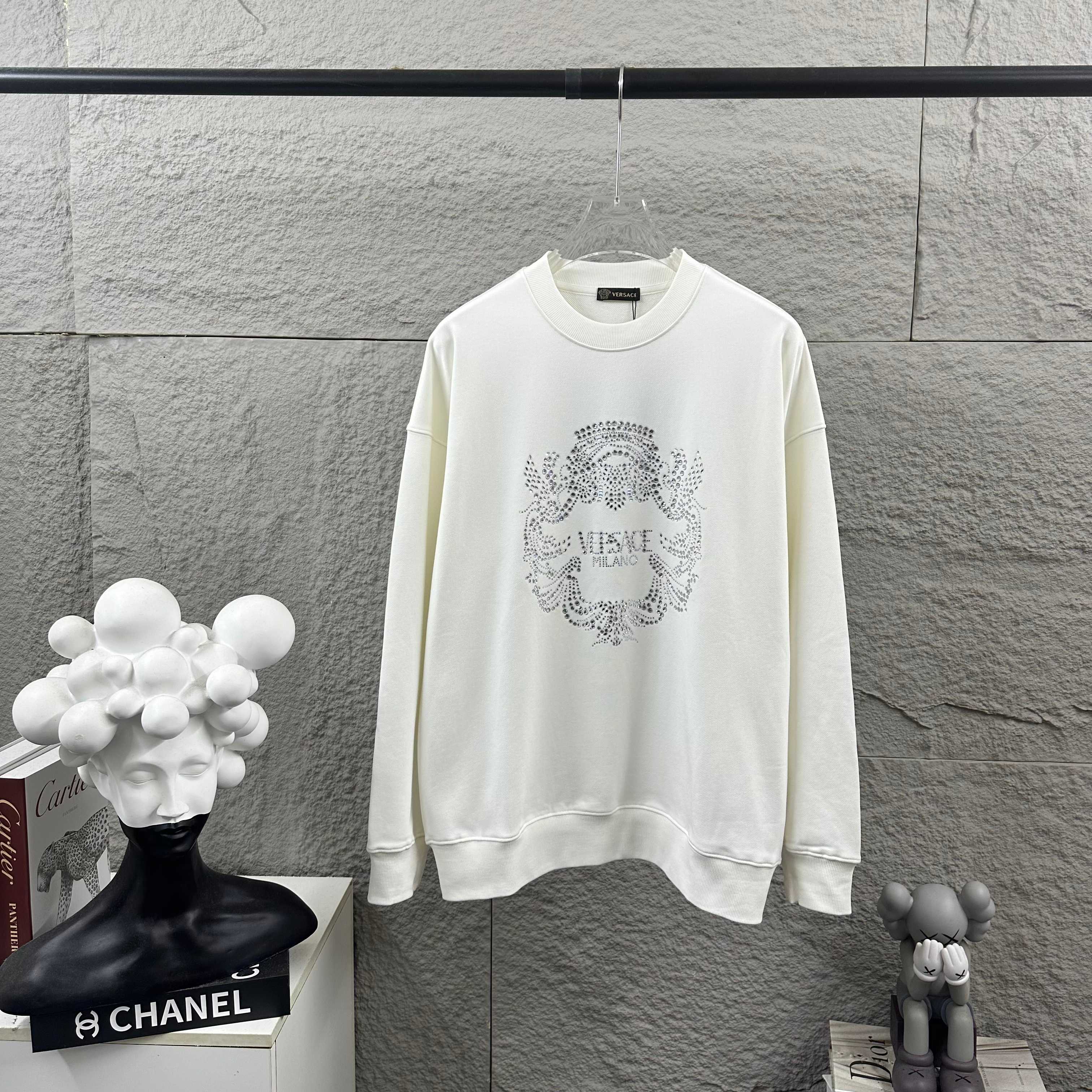 Cheap Versace  Long-Sleeved T-Shirts for Men in 216609, $40 USD- [IB216609] - Replica Versace  Long-Sleeved T-Shirts for Men