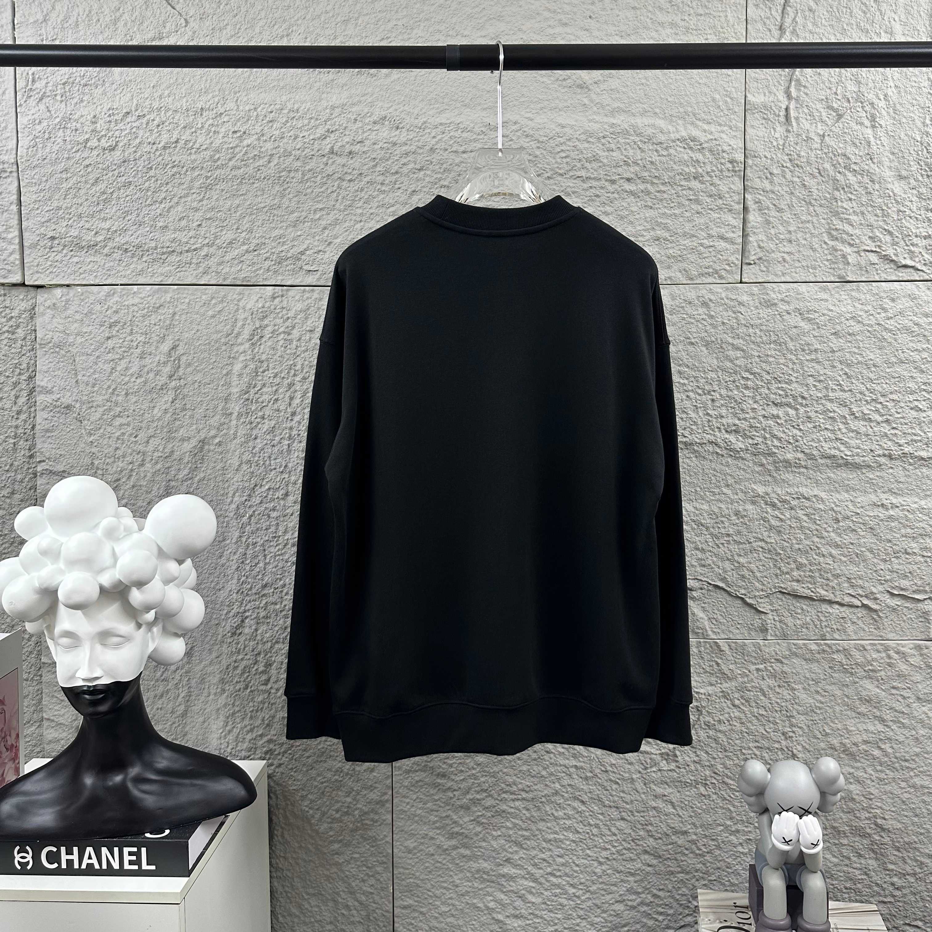 Cheap Versace  Long-Sleeved T-Shirts for Men in 216611, $40 USD- [IB216611] - Replica Versace  Long-Sleeved T-Shirts for Men